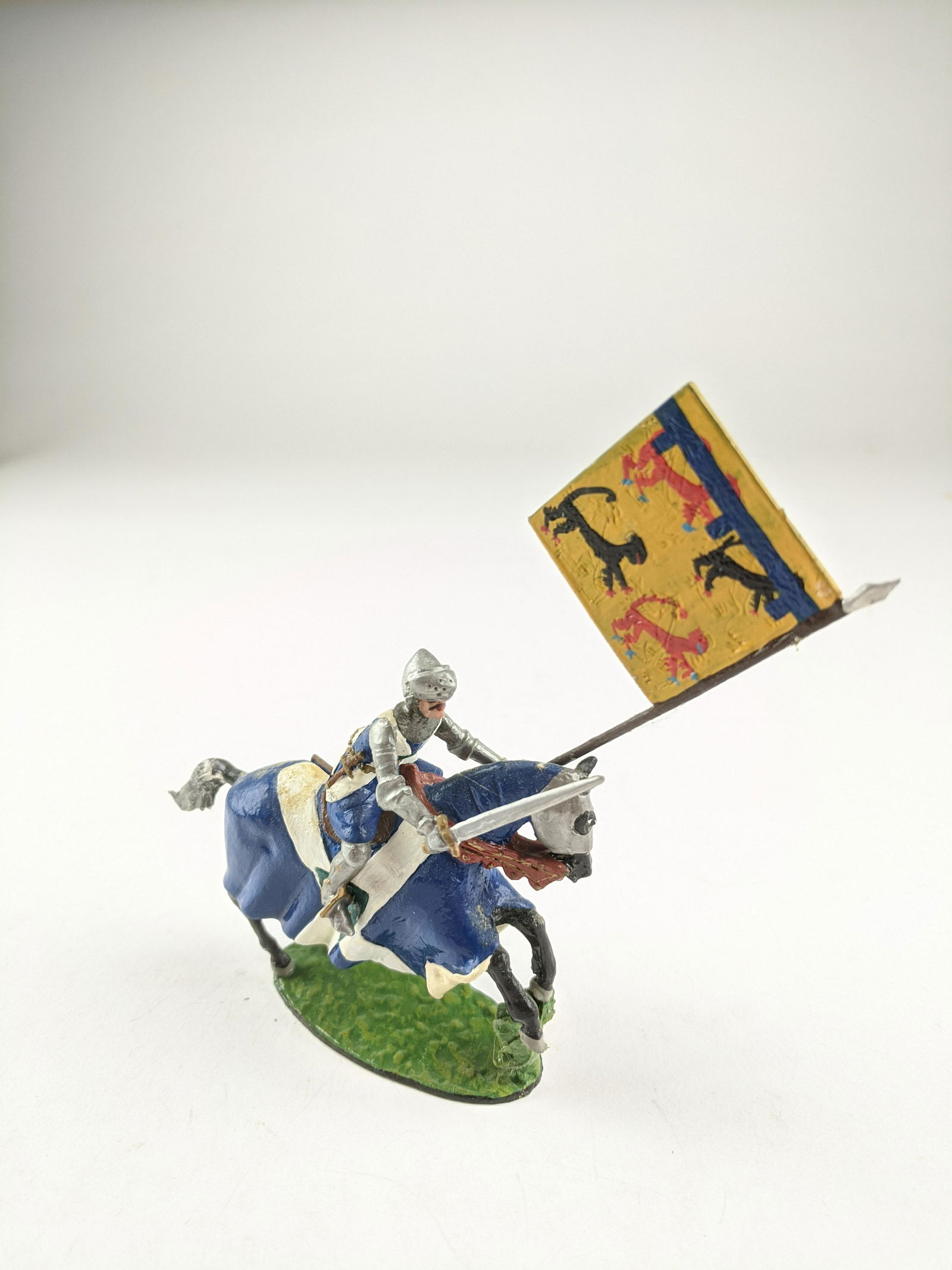 Alymer Knights Mounted Thierry de Sensoilles (1 of 1)