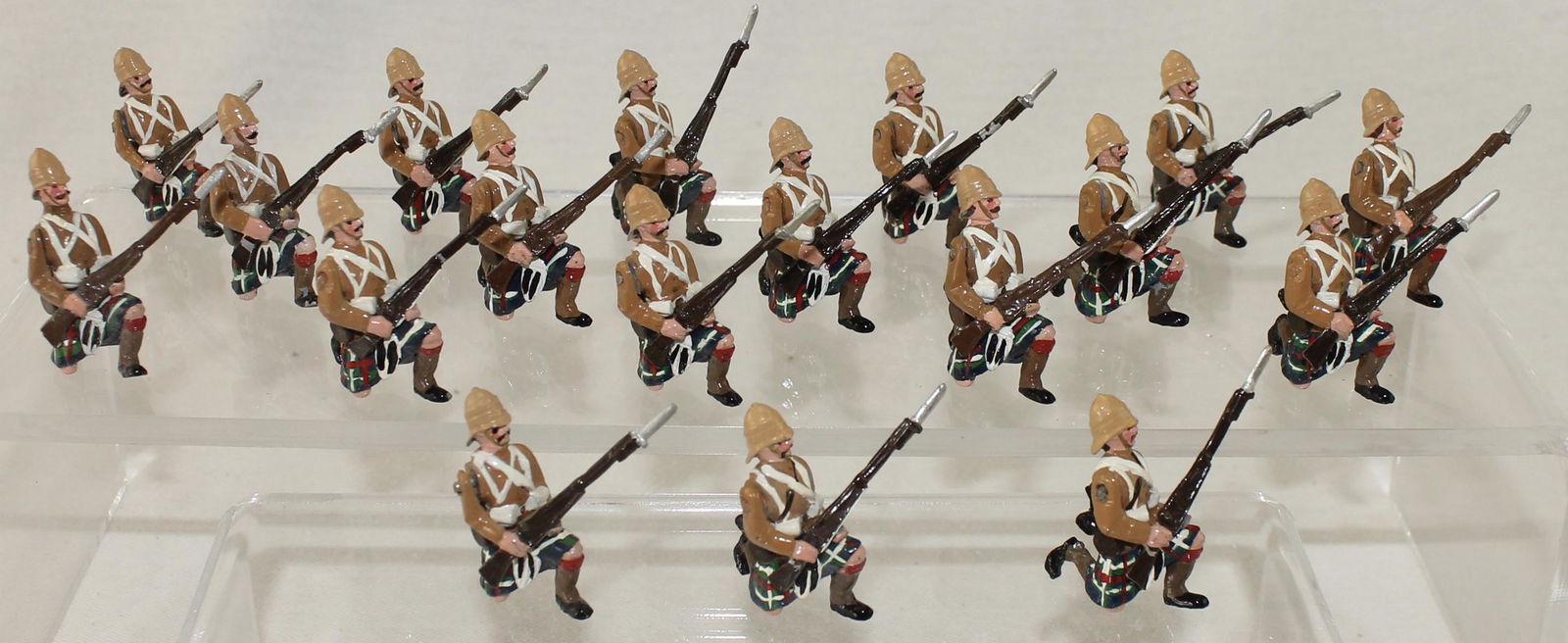 Trophy Lot Cameron Highlanders Kneeling (1 of 1)
