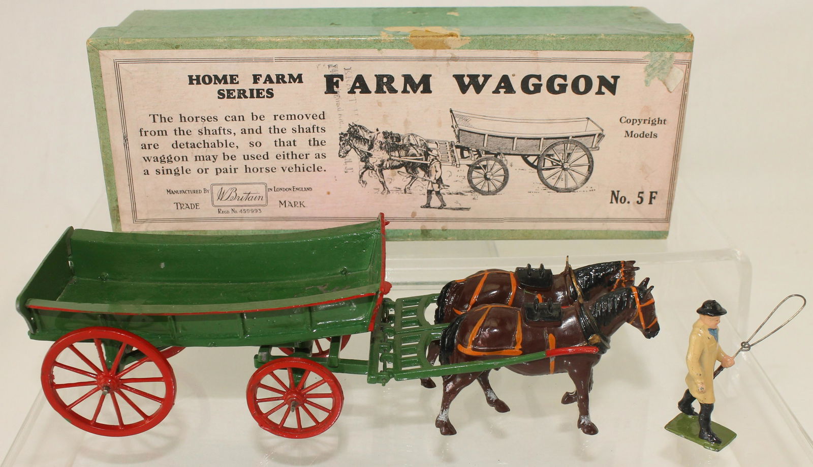 Britains Set #5-F Farm Wagon with Farmhand (1 of 2)
