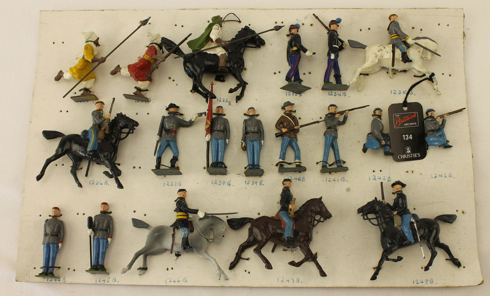 Britains "B" Series Paint Sample Card (1 of 4)