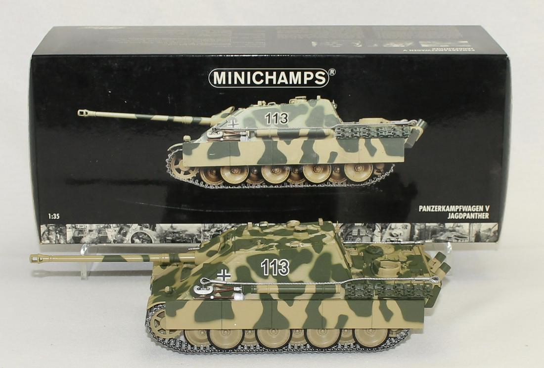 Minichamps Jagdpanther Tank: World War II. Jagdpanther. Metal Vehicle with Plastic Accessories. 1:35 Scale. 1 Piece. Condition Near Mint. Box Excellent. **Due to size - Additional shipping cost to be determined.**