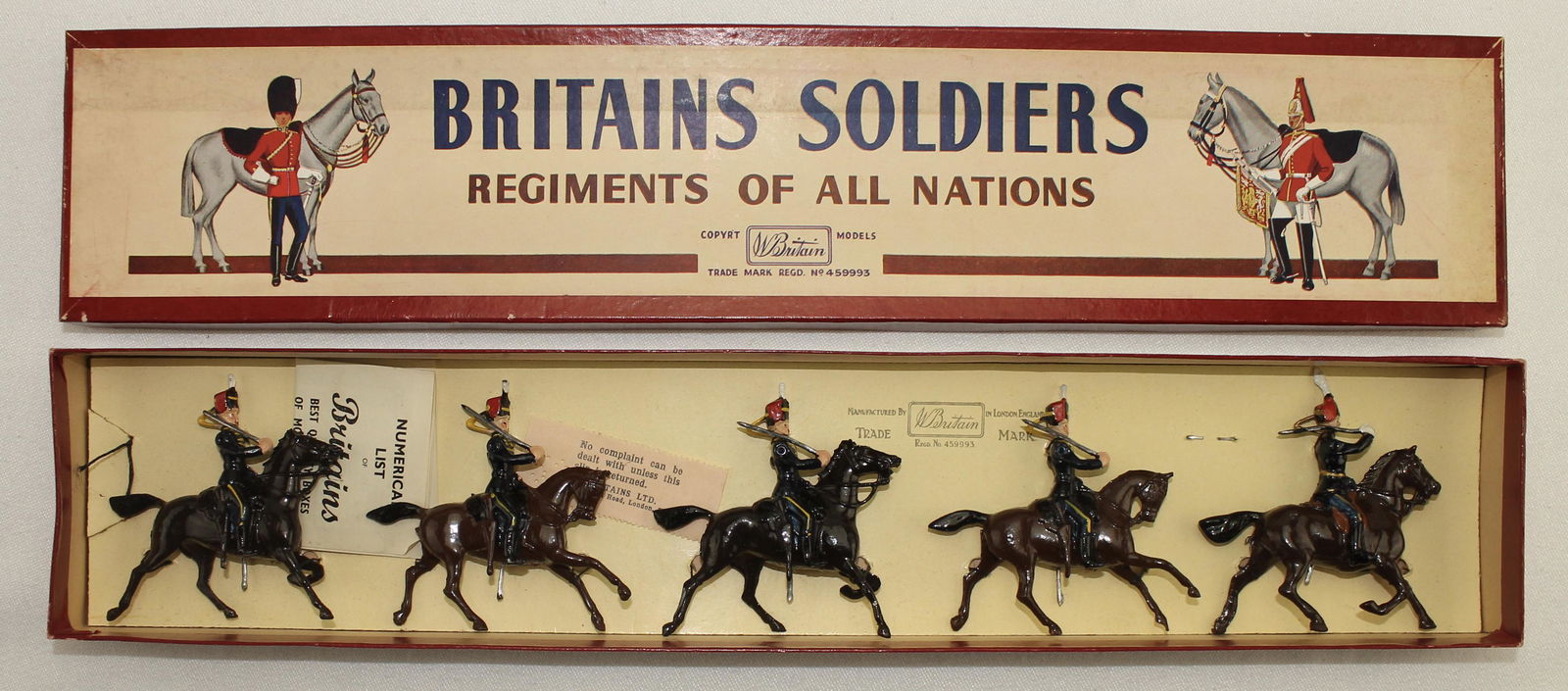 Britains Set #2075 7th Queens Own Hussars (1 of 1)