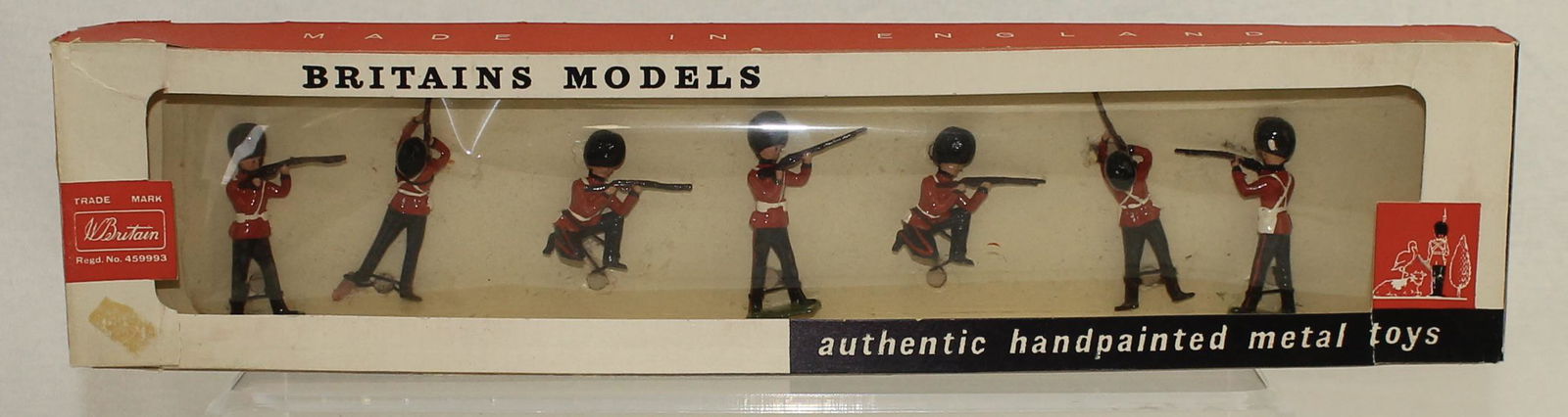Britains Set #9122 Grenadier Guards (1 of 1)