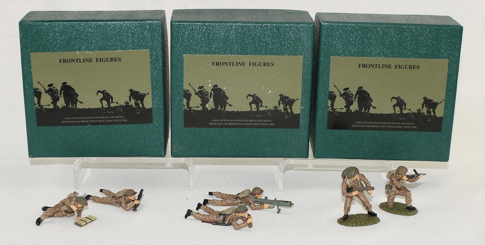 Frontline Lot British Gun Teams: World War II. British Gun Teams. Lot includes Set #WBI.06 2 Inch Mortar Team, Set #WBI.08 PIAT Team and Set #WBI.09 Flame Thrower Team. 6 Pieces. Condition Near Mint. Boxes Very Good.