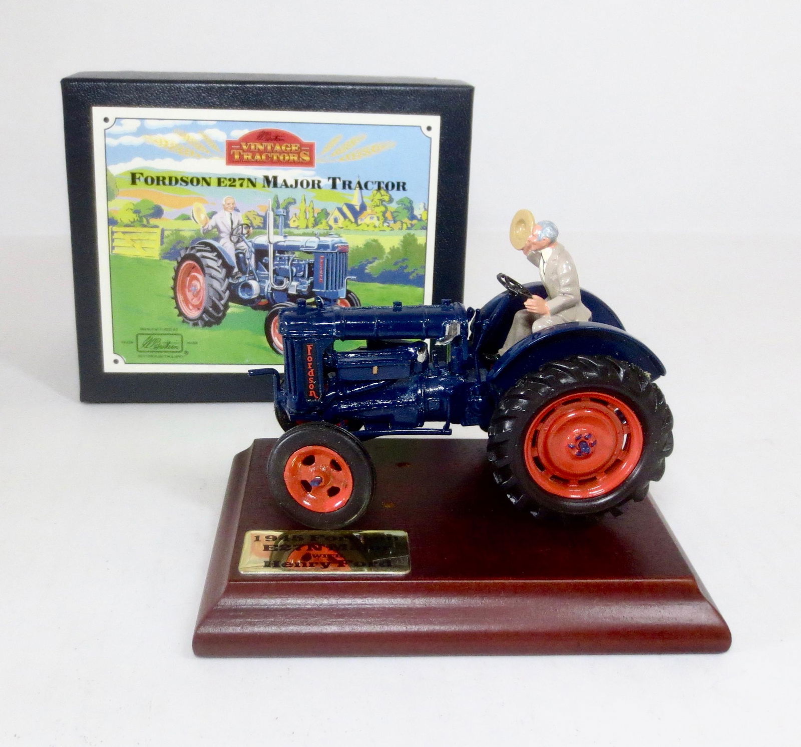 Britains #8715 Fordson E27N Major Tractor (1 of 1)