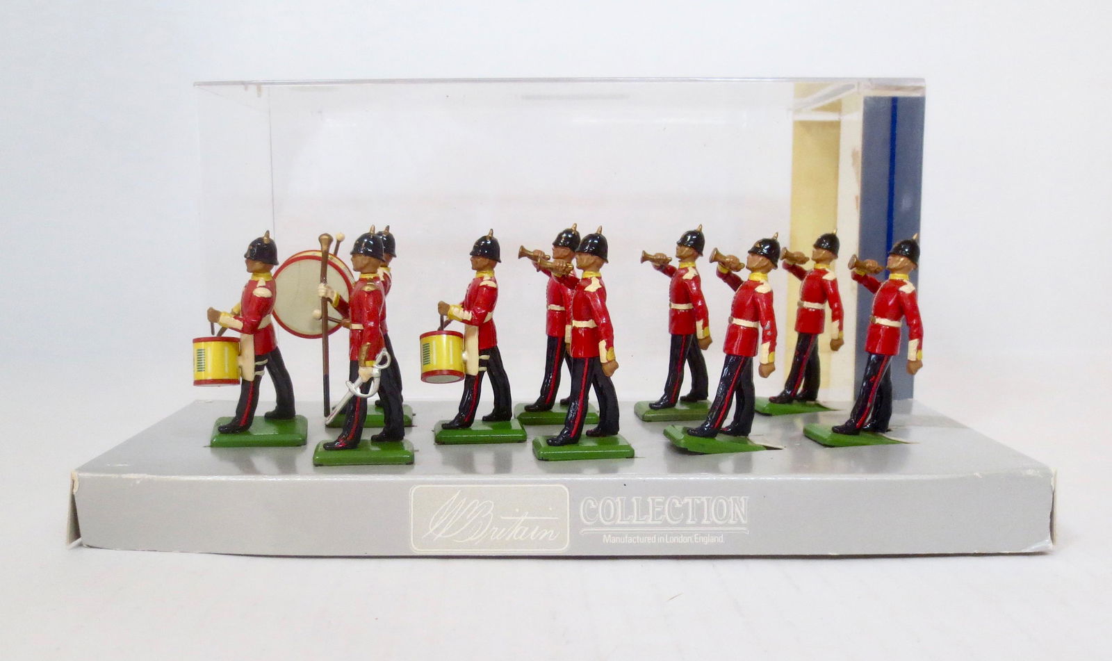 Britains #8073 Middlesex Regimental Band (1 of 1)