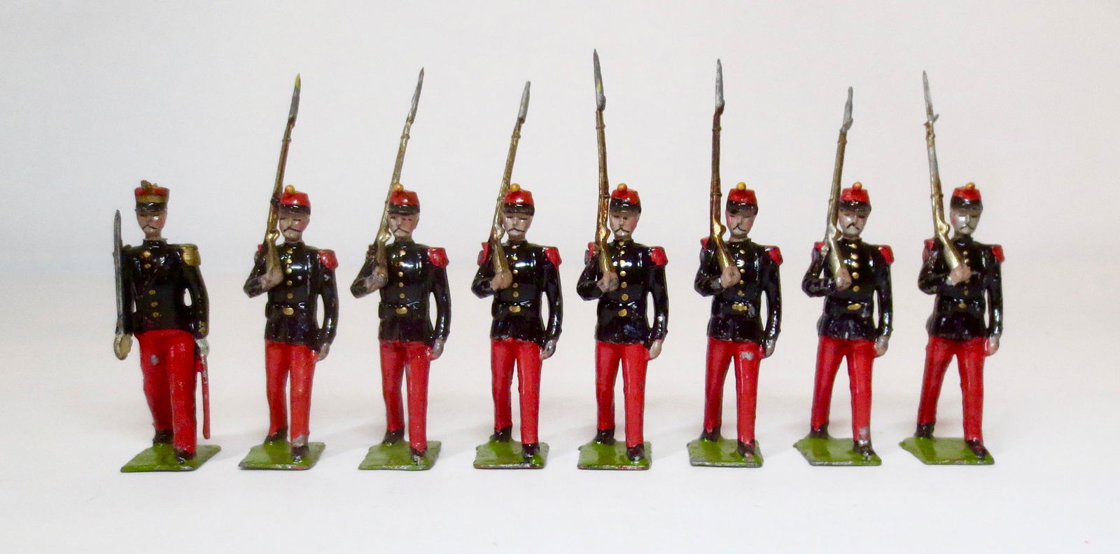 Britains RARE Paris Office Infantry of the Line (1 of 1)