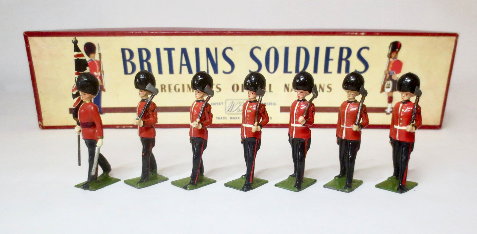 Britains #82 Scots Guards Colours and Pioneers (1 of 1)