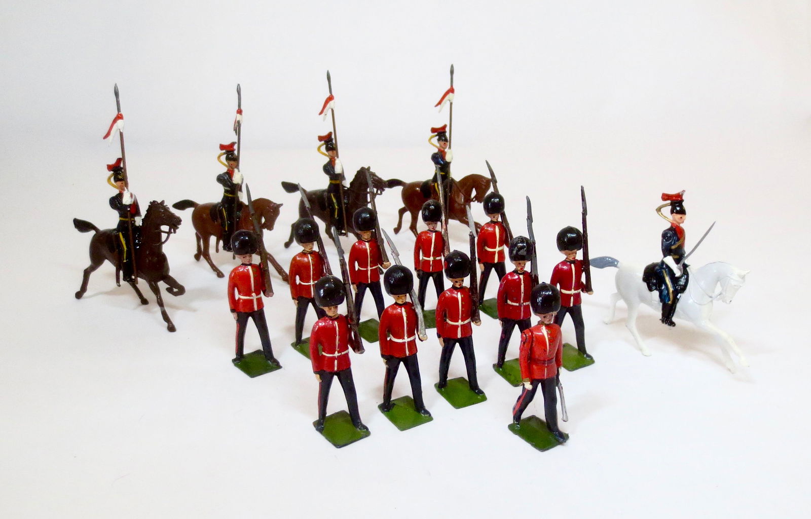 Britains Assorted Lancers and Guards (1 of 1)