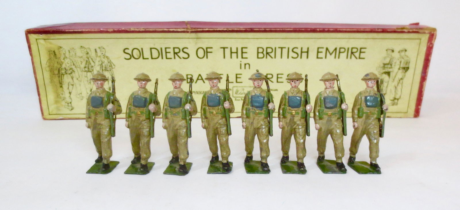 Britains #1858 British Infantry in Battle Dress (1 of 1)