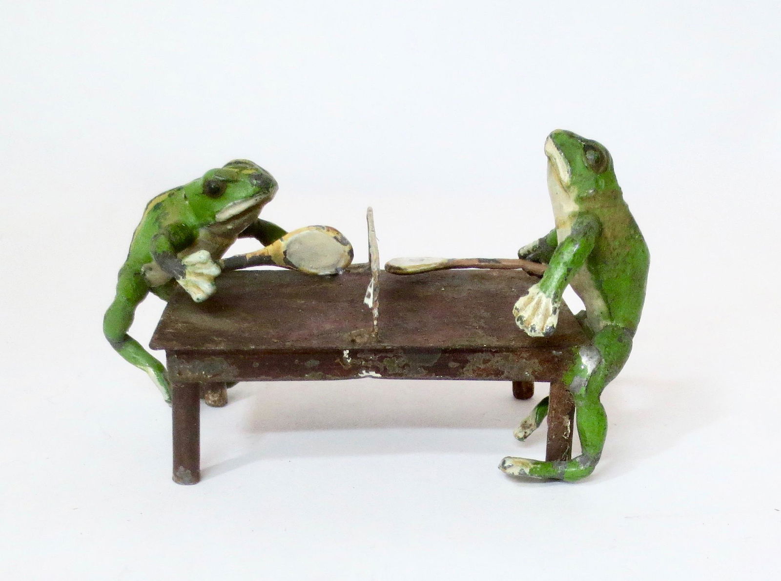 Heyde Nippes Frogs Playing Table Tennis (1 of 1)