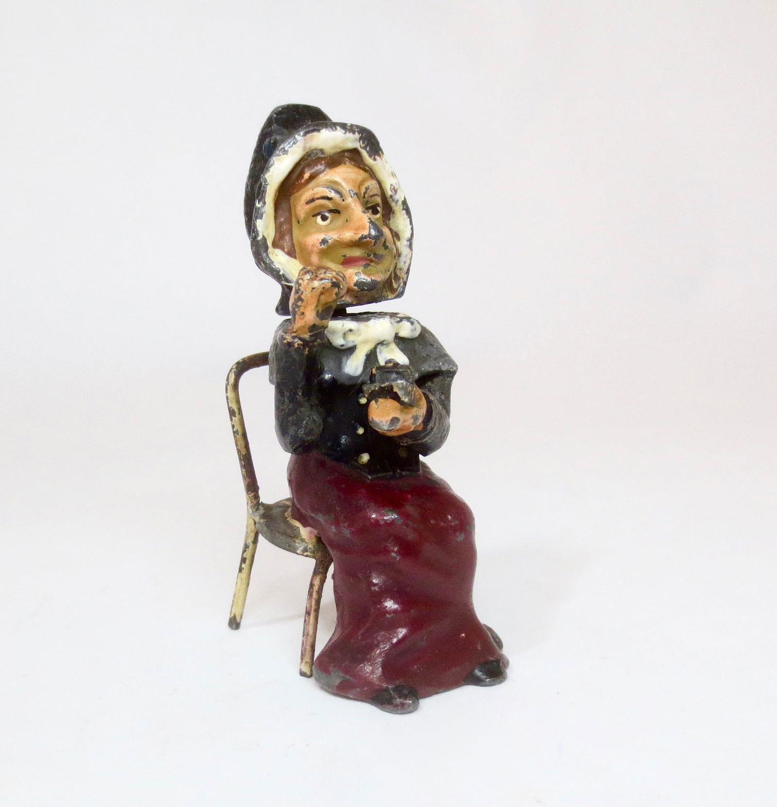Heyde Seated "Judy with Snuff Box" Nodder (1 of 1)