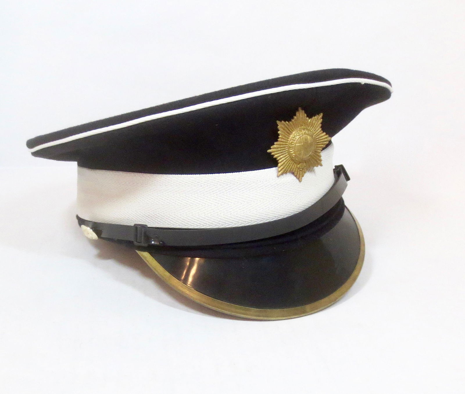 Coldstream Guards Peaked Cap: Excellent condition. Unboxed.