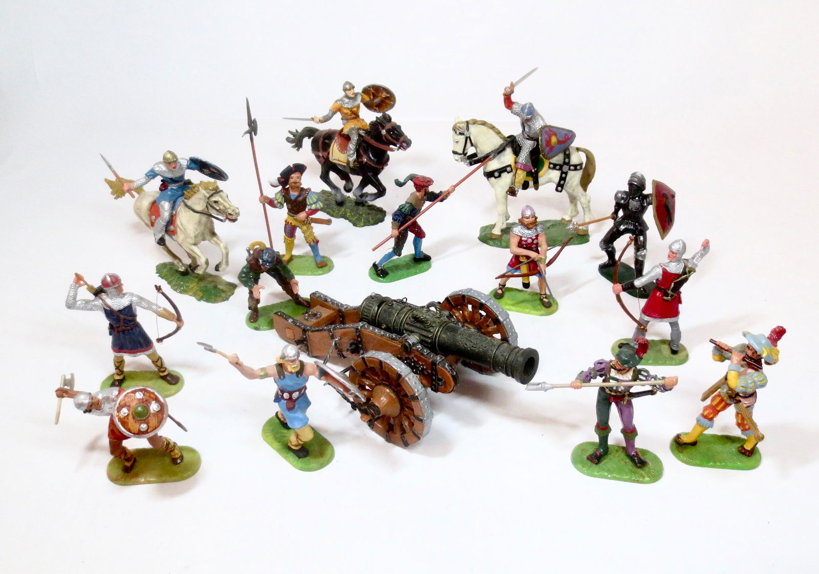 Elastolin Plastic Medieval Warriors (1 of 1)