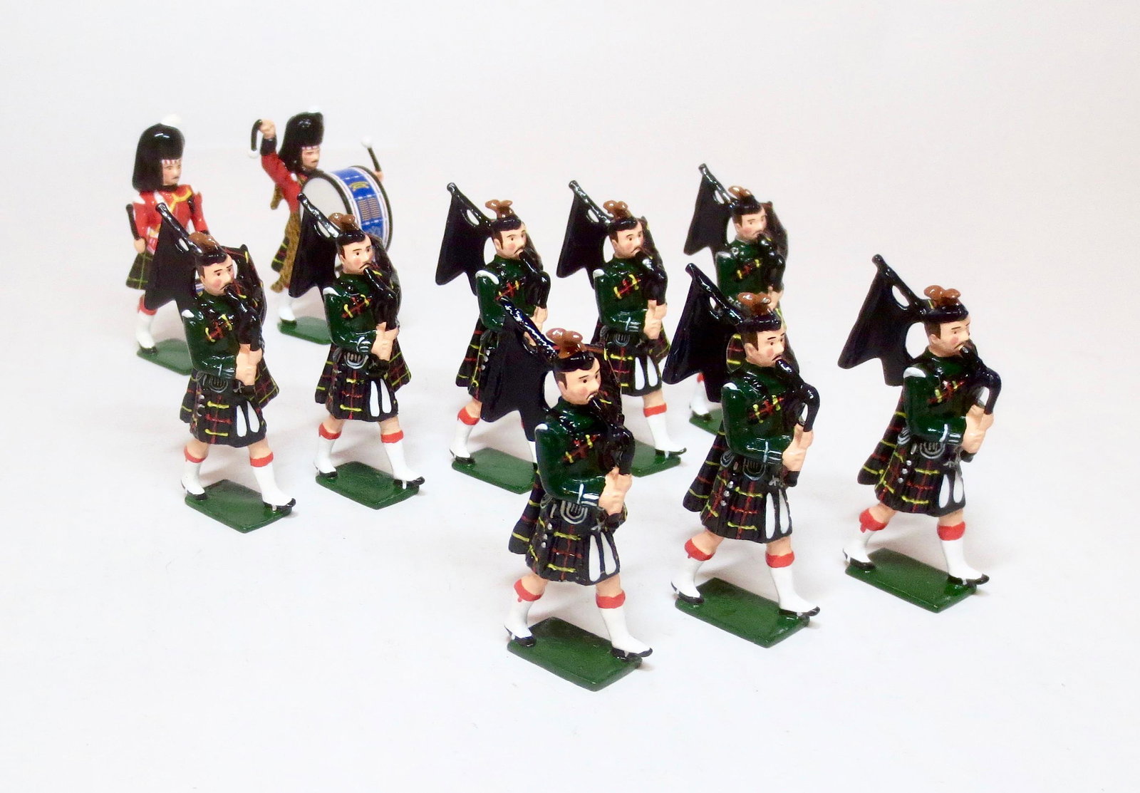 Britains Highland Pipe & Drum Parade (1 of 1)