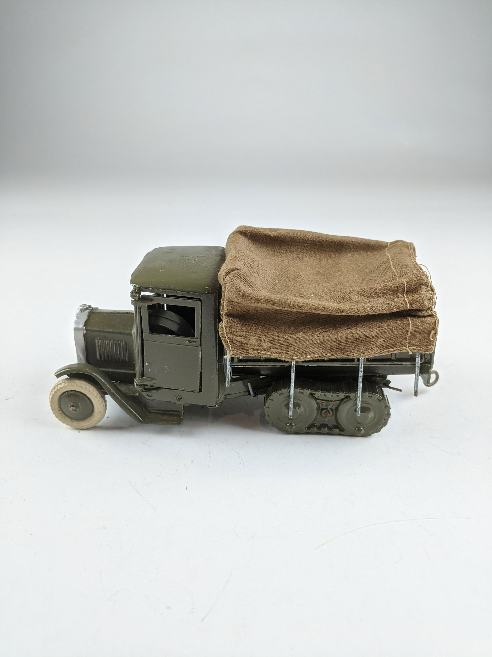 Britains  Set #1433 Army Tender Pre War (1 of 1)