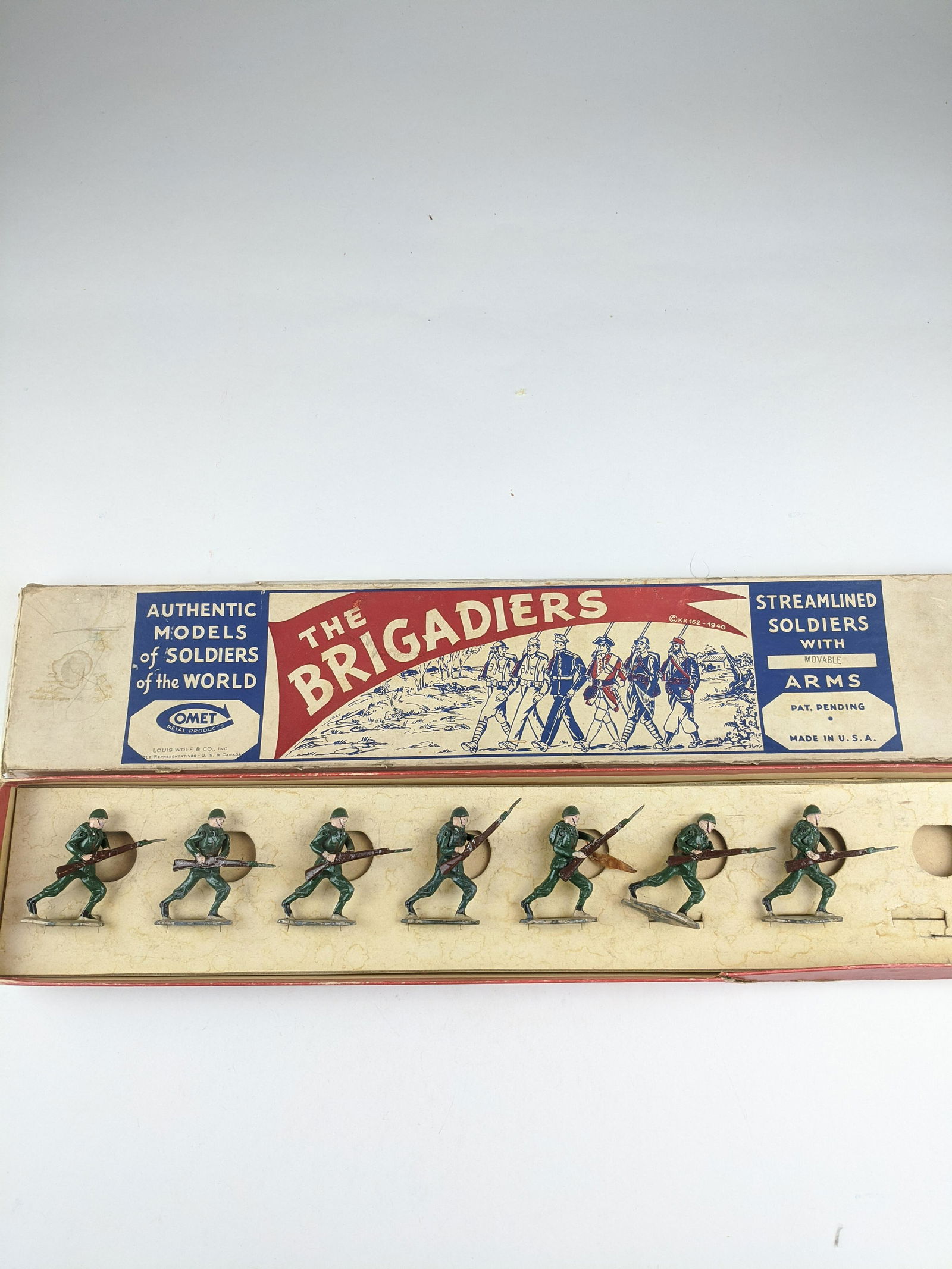 Comet Italians Charging (1 of 1)