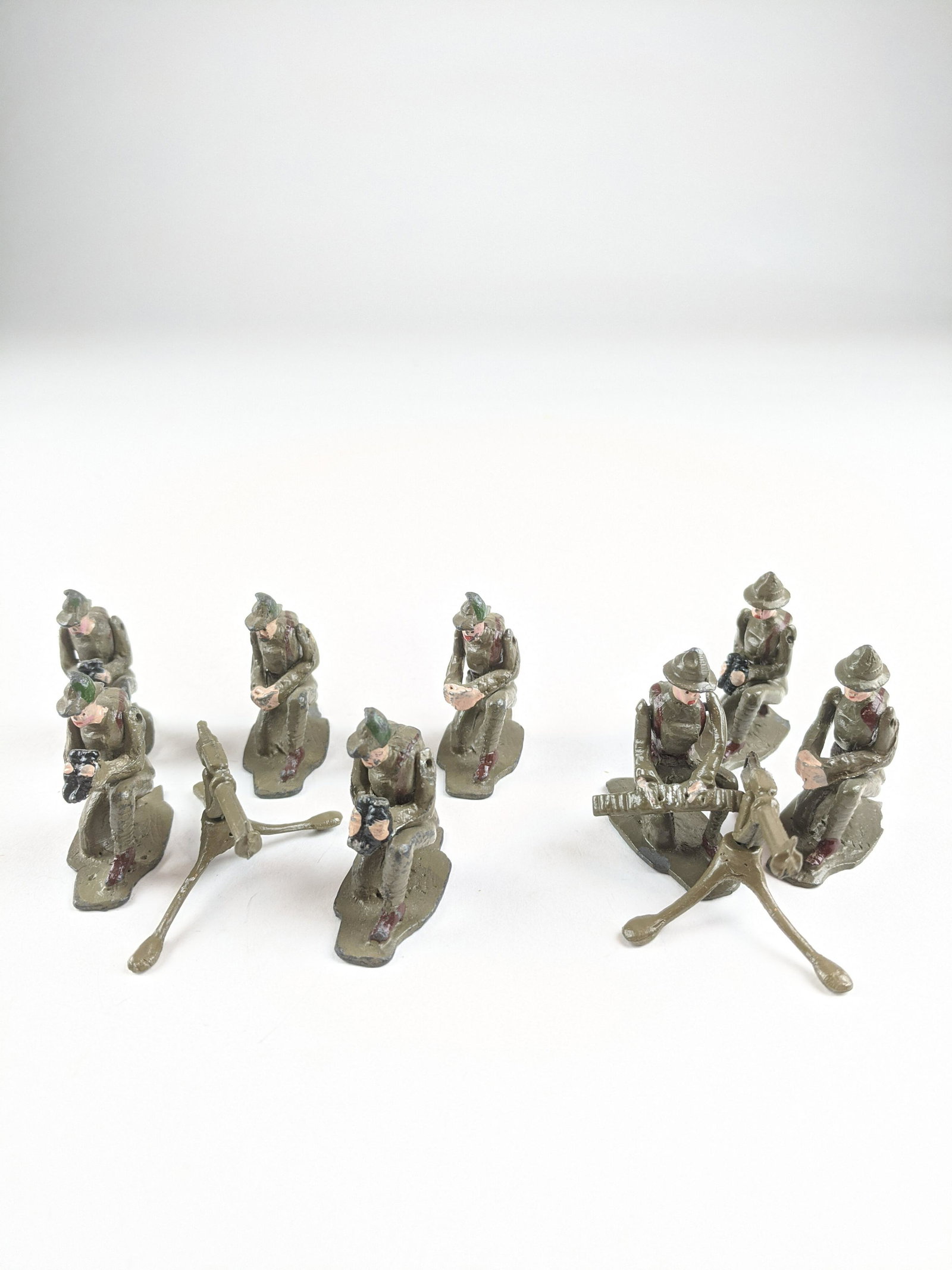 Comet Machine Gun Teams: 10 Pieces Condition Very Good No Box
