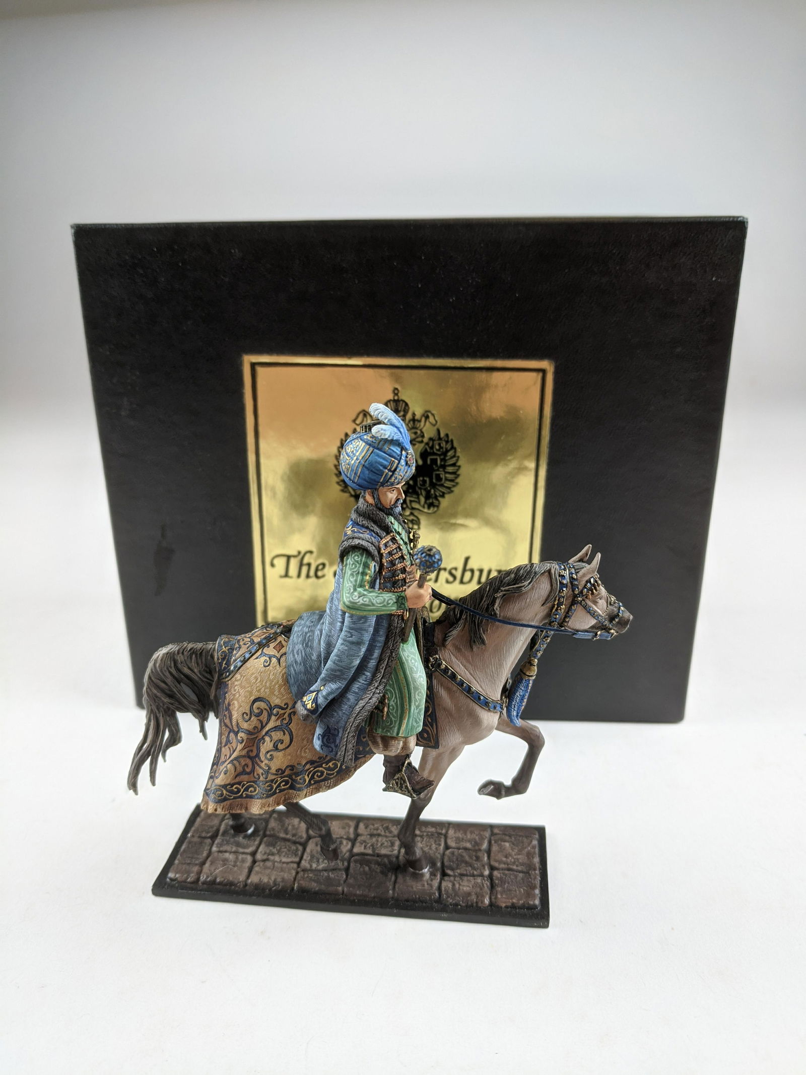 Russian Studios #Ew8 Mounted (1 of 1)