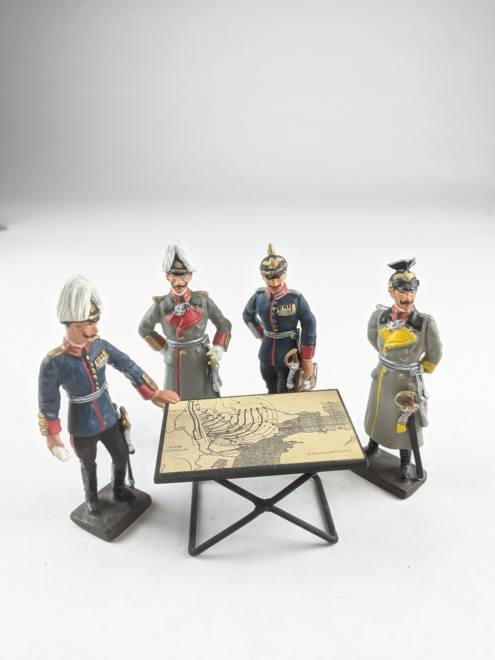 G.M.G. Metal Lineol Copies Prussian Generals: 5 Pieces Condition Excellent No Box