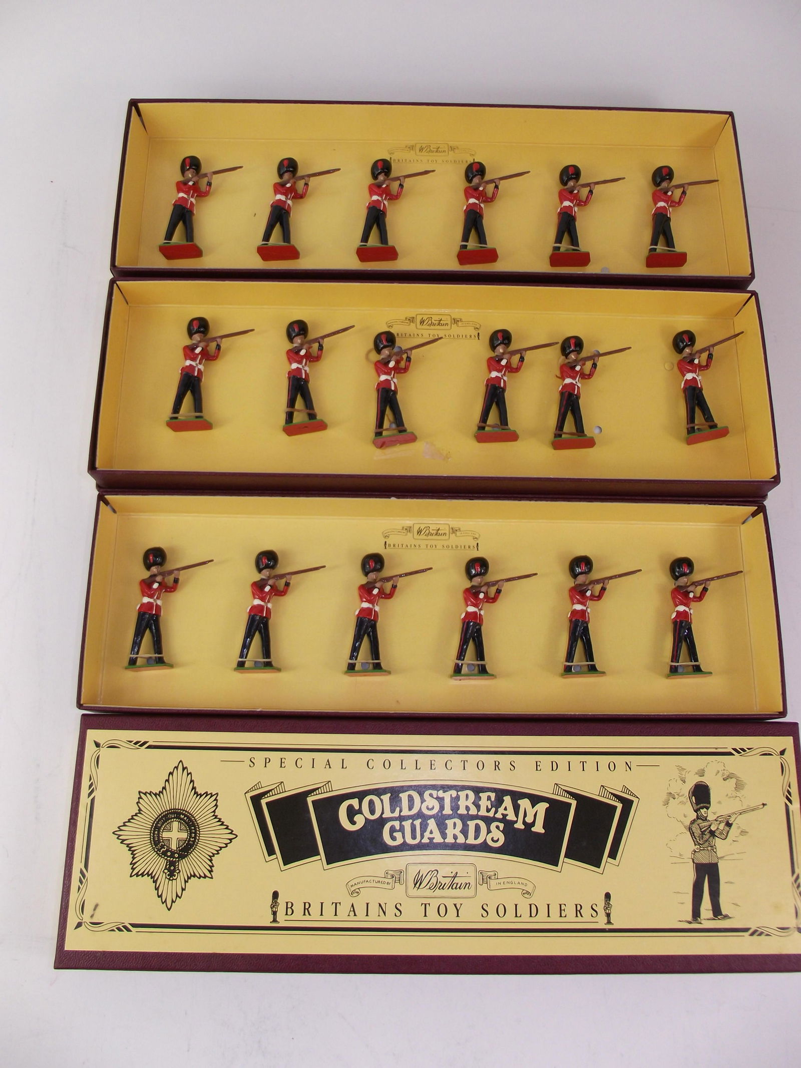 Britains #8800 Coldstream Guard (1 of 1)