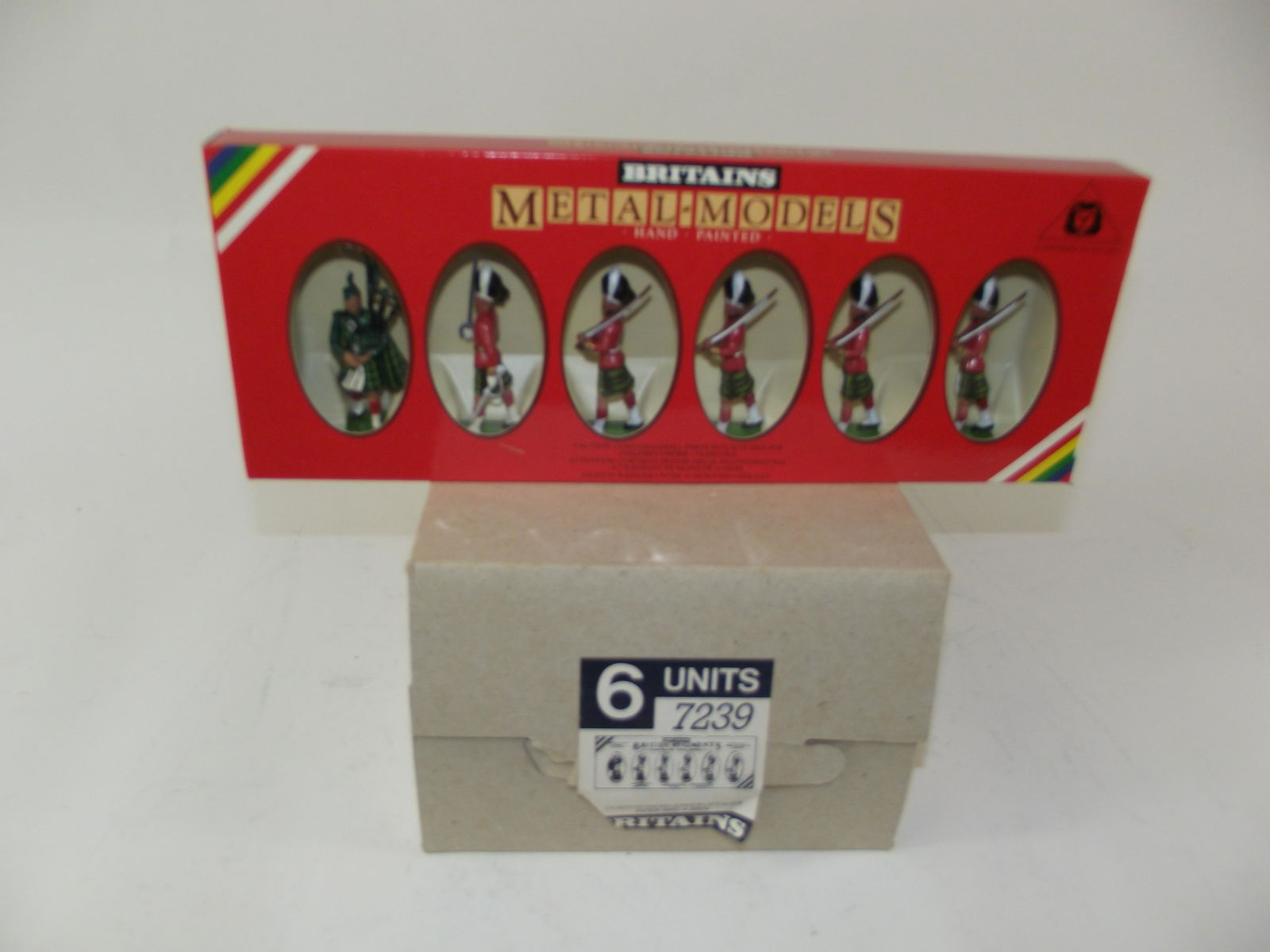 Britains #7239 Gordon Highlander Officer (1 of 1)