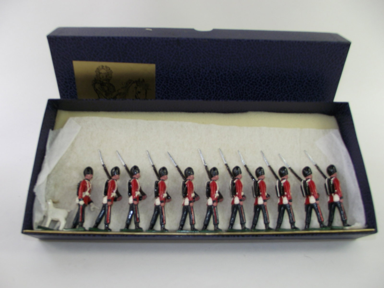 Blenheim B30 & B28 Royal Welsh Fusilier: Complete set with box, mint. 12 pcs, handlers and mascot.