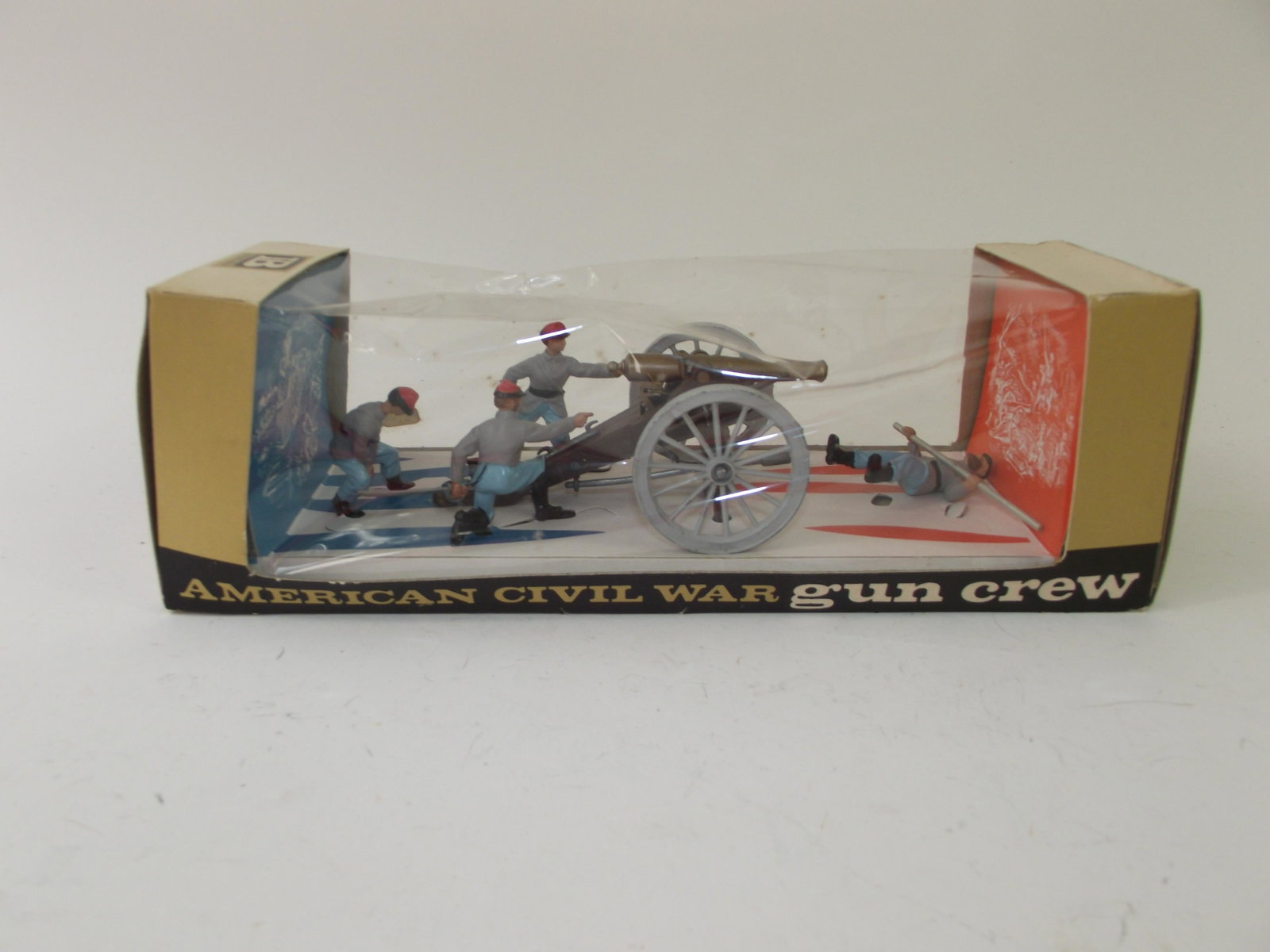 Britains #4435 Confederate Gun Team: Complete set with box, mint. Plastic figures. 4 pcs.