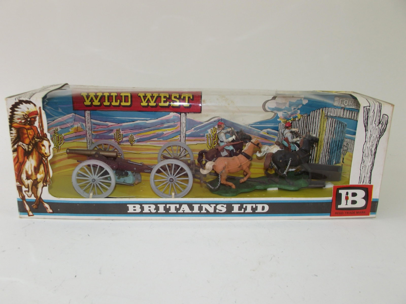 Britains #7434 Confederate Limber Gun Team: Complete set in mint condition. Plastic Figures. 5 pcs.