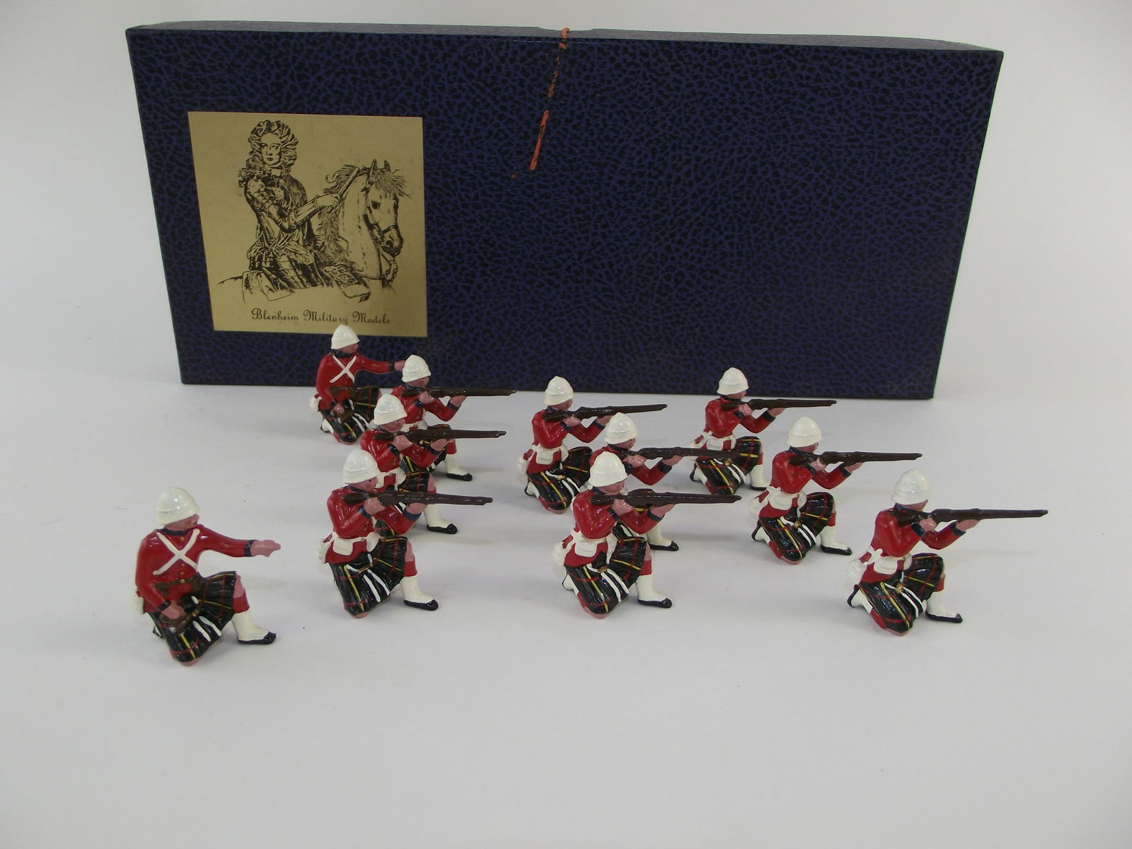 Blenheim Highlanders Kneeling Firing (1 of 1)