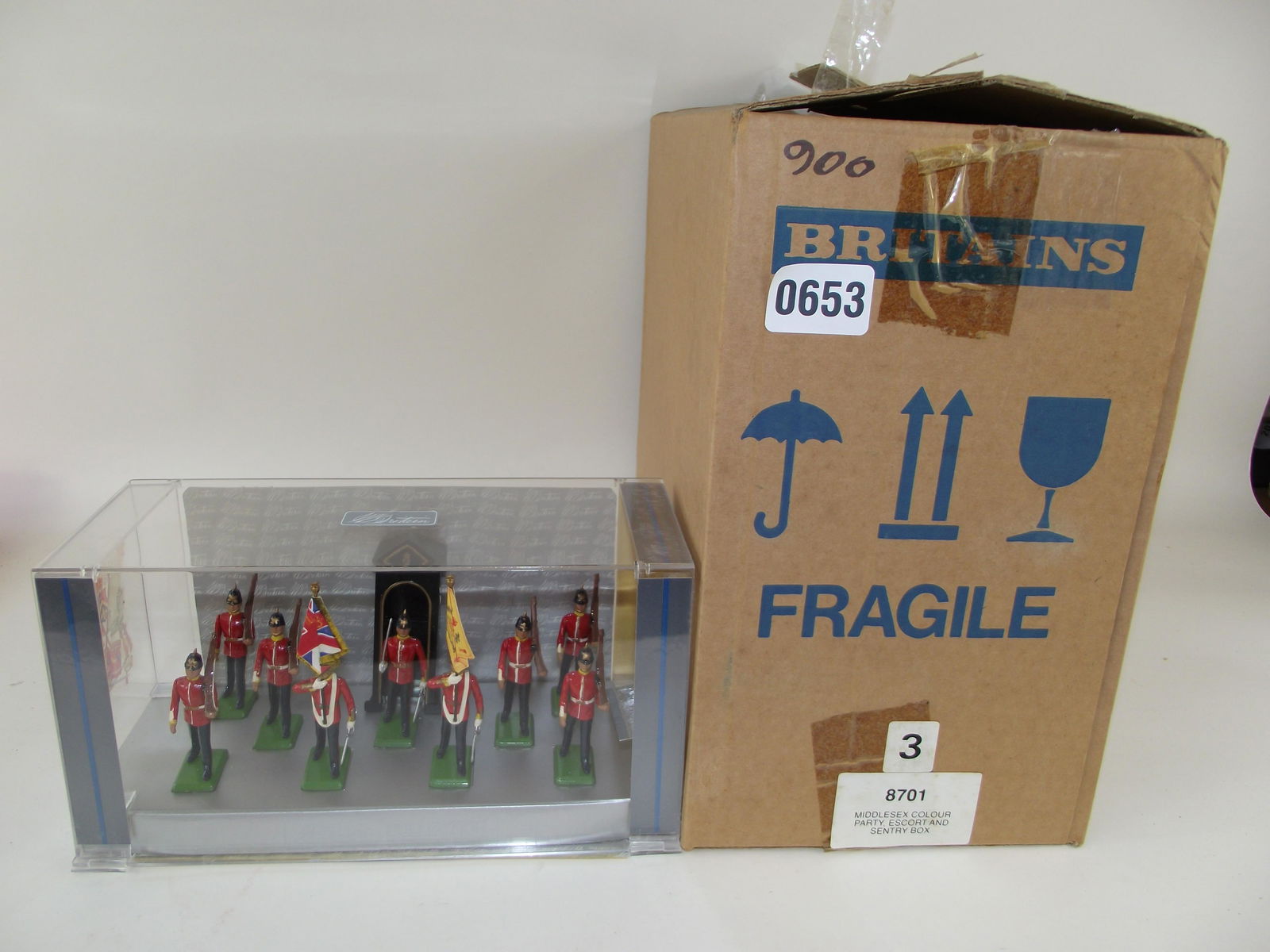 Britains 8701 Middlesex Color Party (1 of 1)