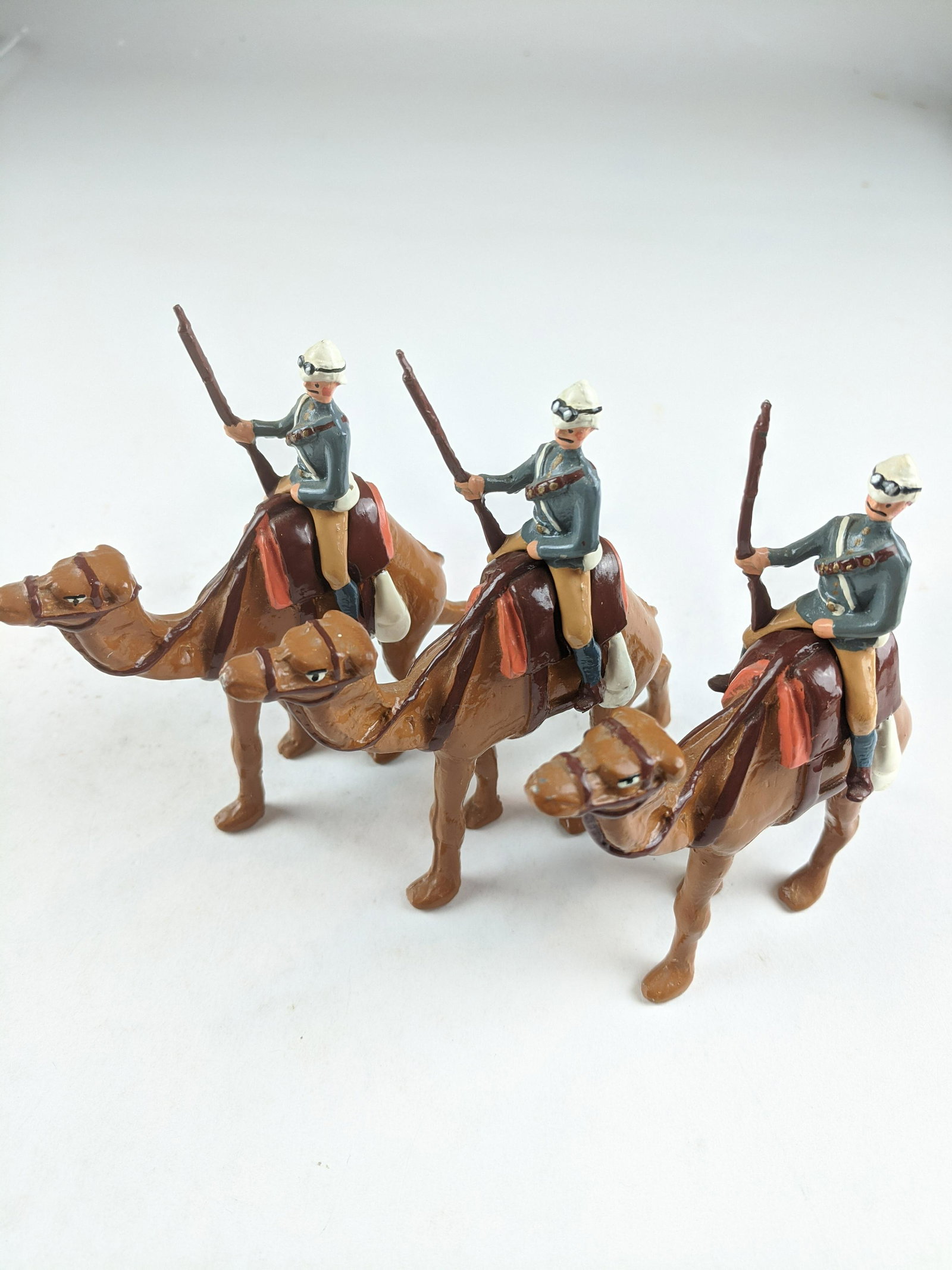 Trophy Camels With Riders: 6 Pieces Condition Excellent No Box
