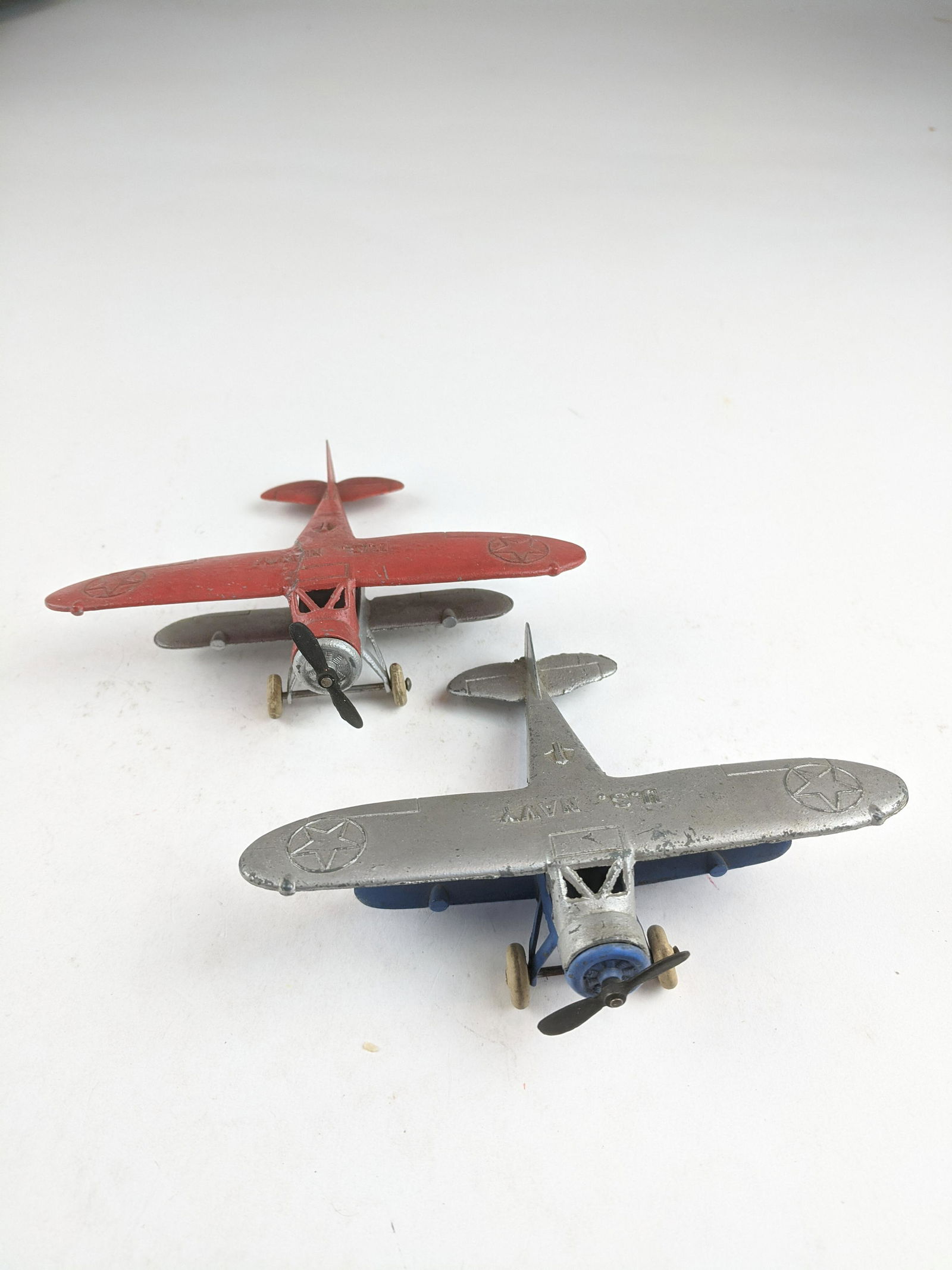 Tootsie Toy Biplanes: 2 Pieces Condition Good To Very Good (Red Plane Broken Wing) No Box