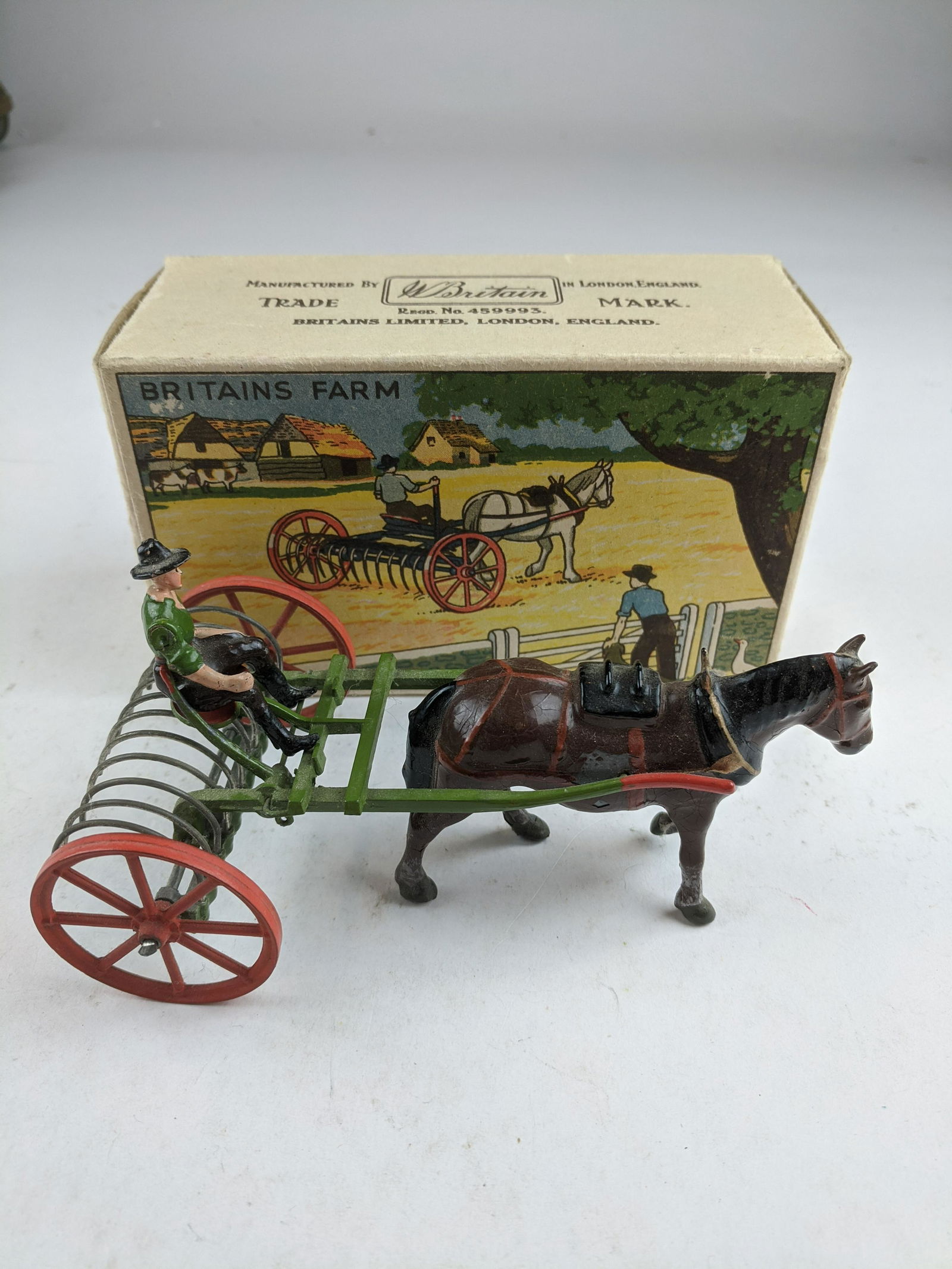 Britains #8F Horse Rake (1 of 1)