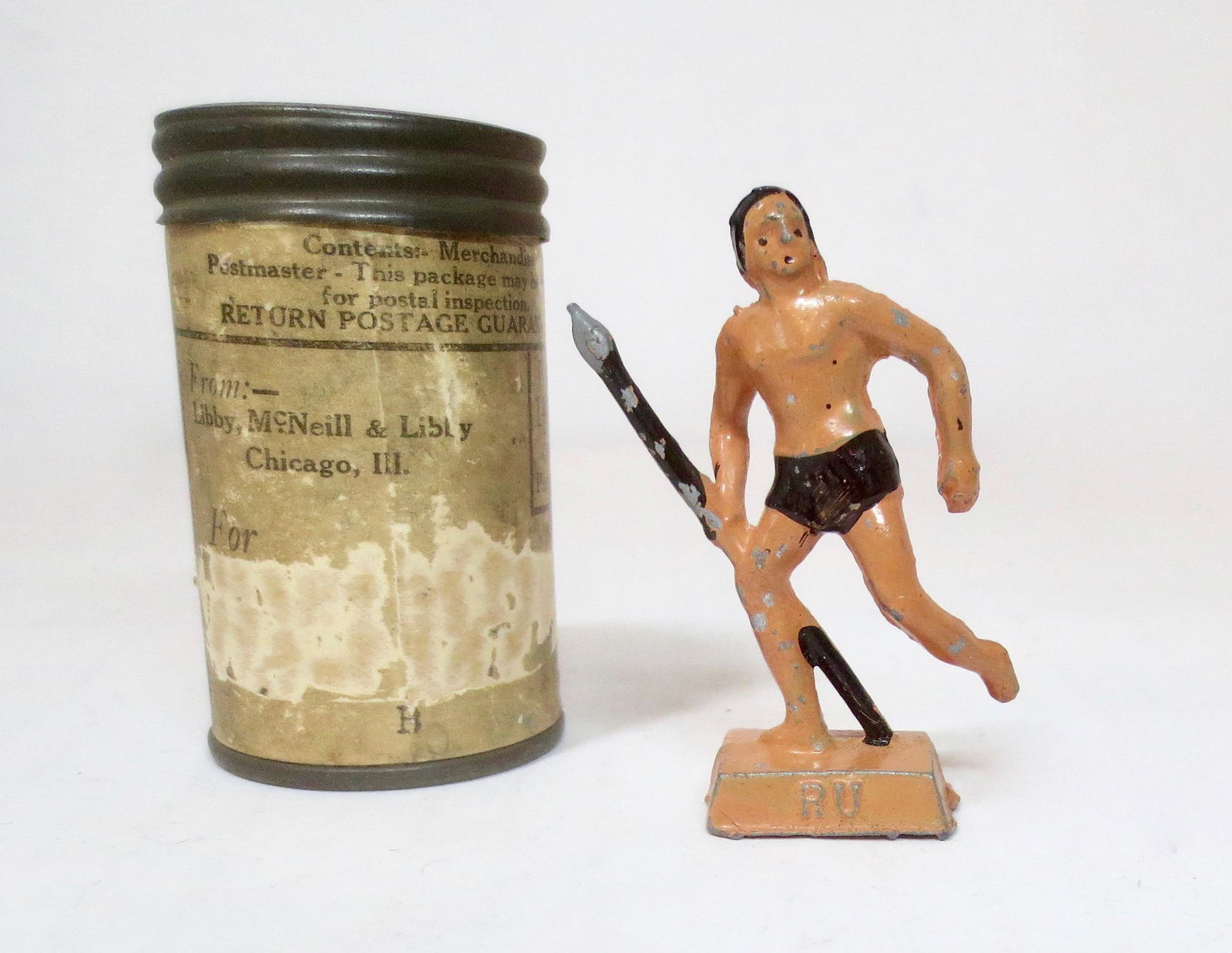 Lincoln Logs "RU" Figure: Here we have RU, Og's best Friend. Comes with his original mailing canister. Excellent condition.
