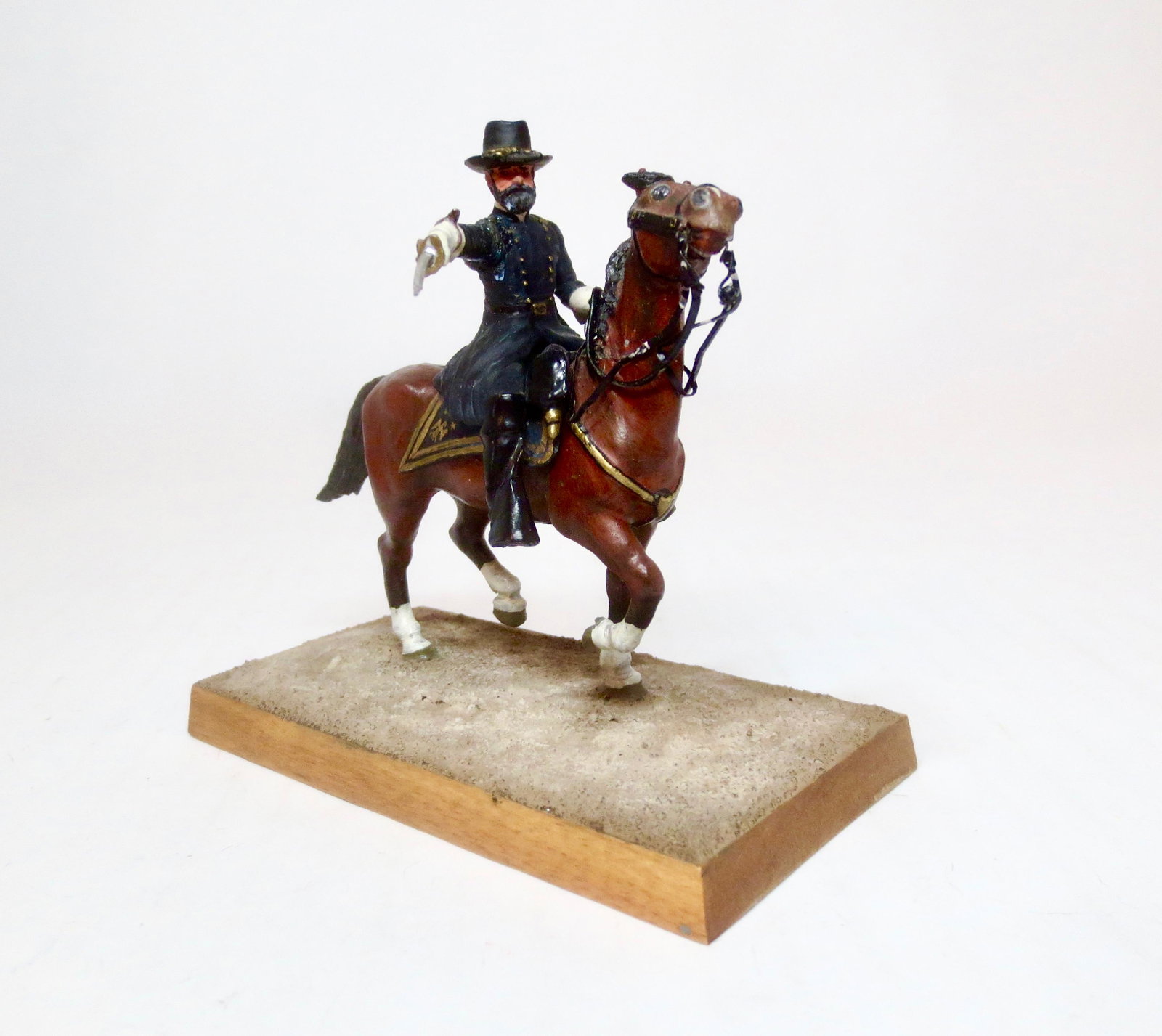 Imrie Union Major General U.S. Grant: Rare early issue, circa 1950's. Sculpted and Painted by Bill Imrie himself, with horse designed by noted French artist Roger Berdou. This lot features Mounted American Civil War Union Major General Gr