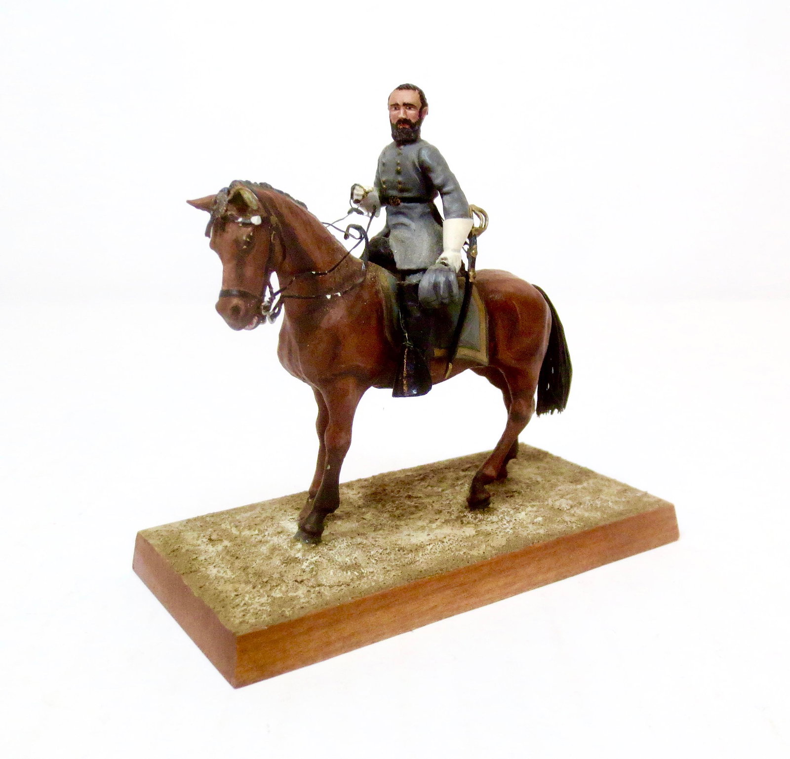 Imrie Lieutenant General Stonewall Jackson: Rare early issue, circa 1950's. Sculpted and Painted by Bill Imrie himself, with horse designed by noted French artist Roger Berdou. This lot features Mounted American Civil War Confederate Lieutenant