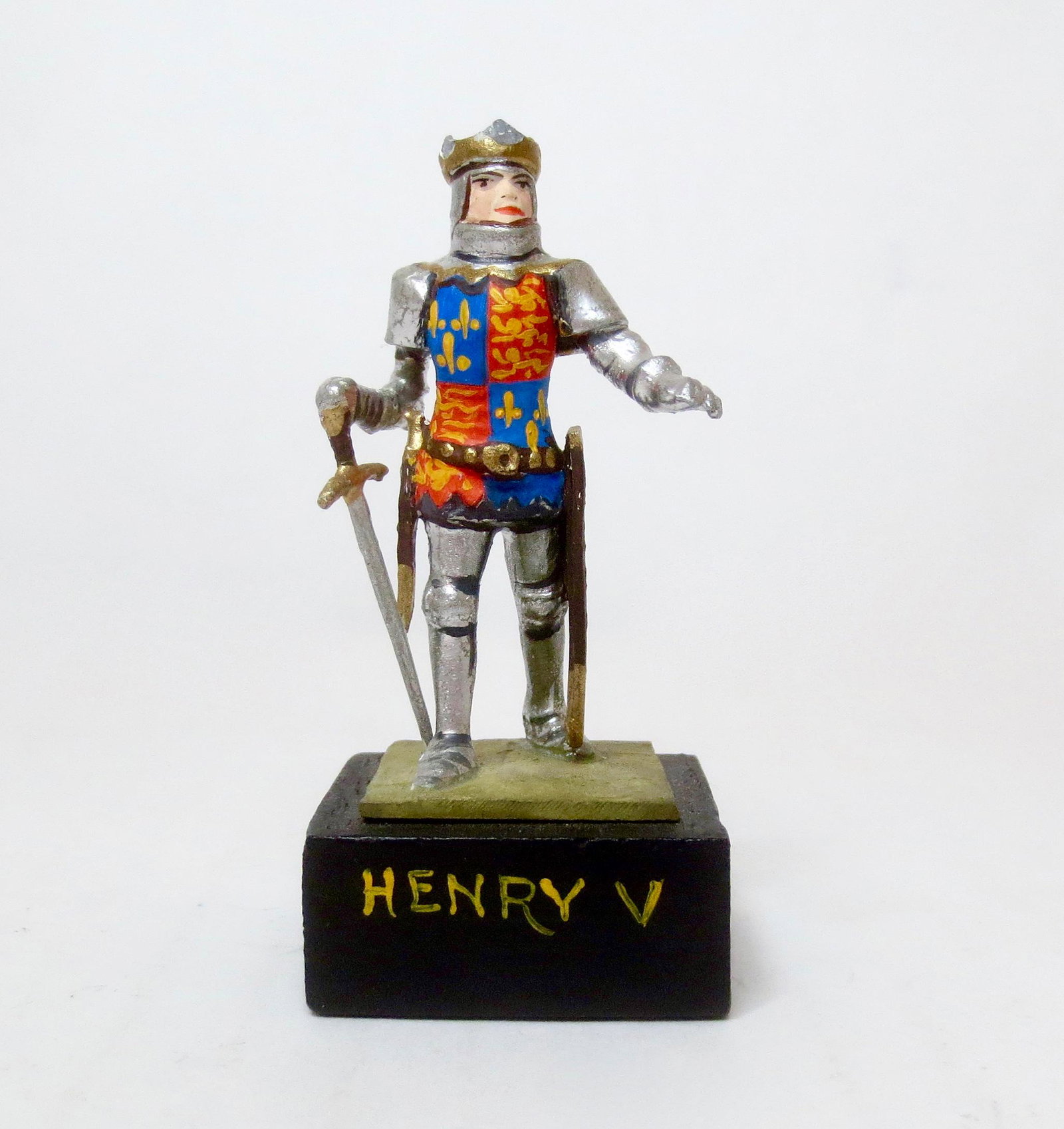 Frederick Ping "King Henry V": Superb figure. 50mm. Signed on black wooden base. Excellent condition.