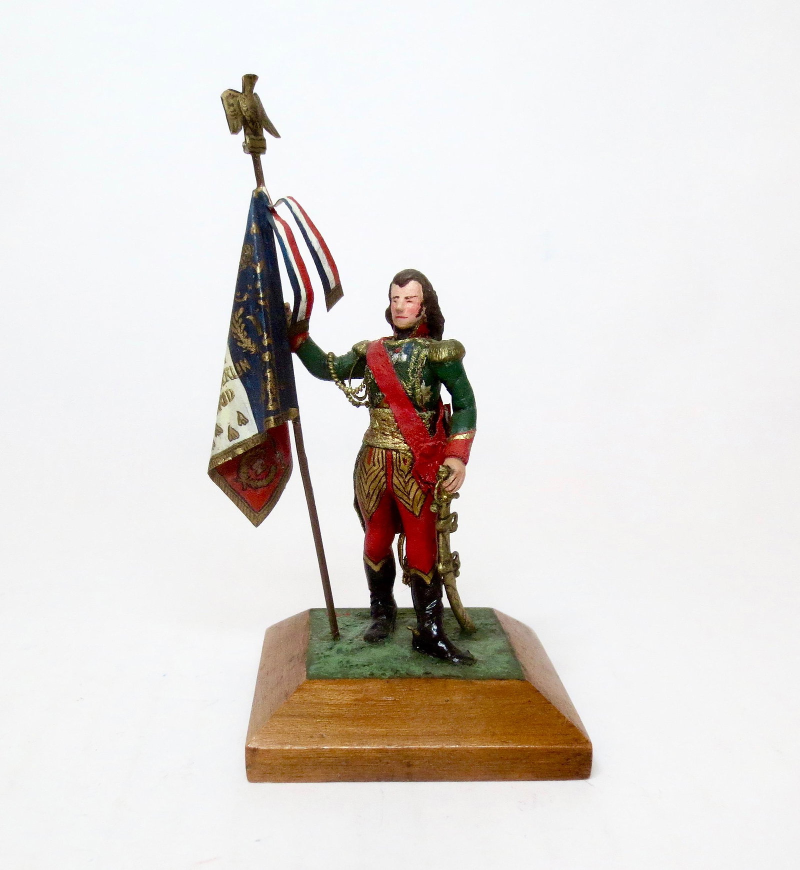 Marcel Baldot "Maréchal Bessiers": Superb detailing. Bessiers holding the French Imperial Eagle Flag. 54mm. Excellent condition.
