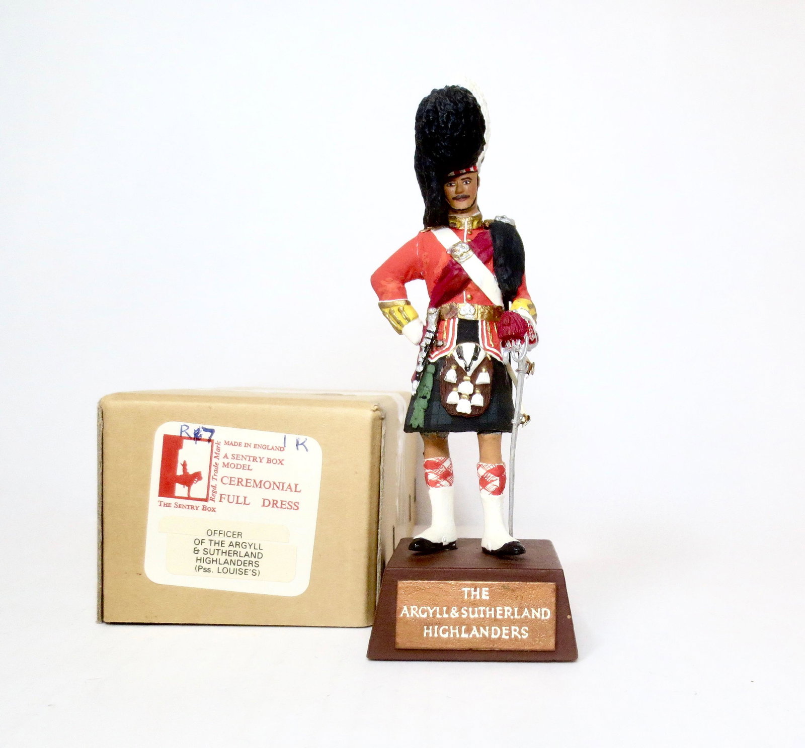 Sentry Box "Argyll & Sutherland Highlander": Large scale, 7" tall including the base. Excellent condition, with original box.