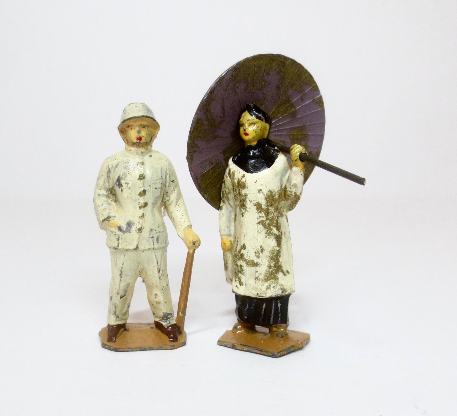 French Colonial with Oriental Woman: Lovely pair. 54mm. Excellent condition. Unboxed.