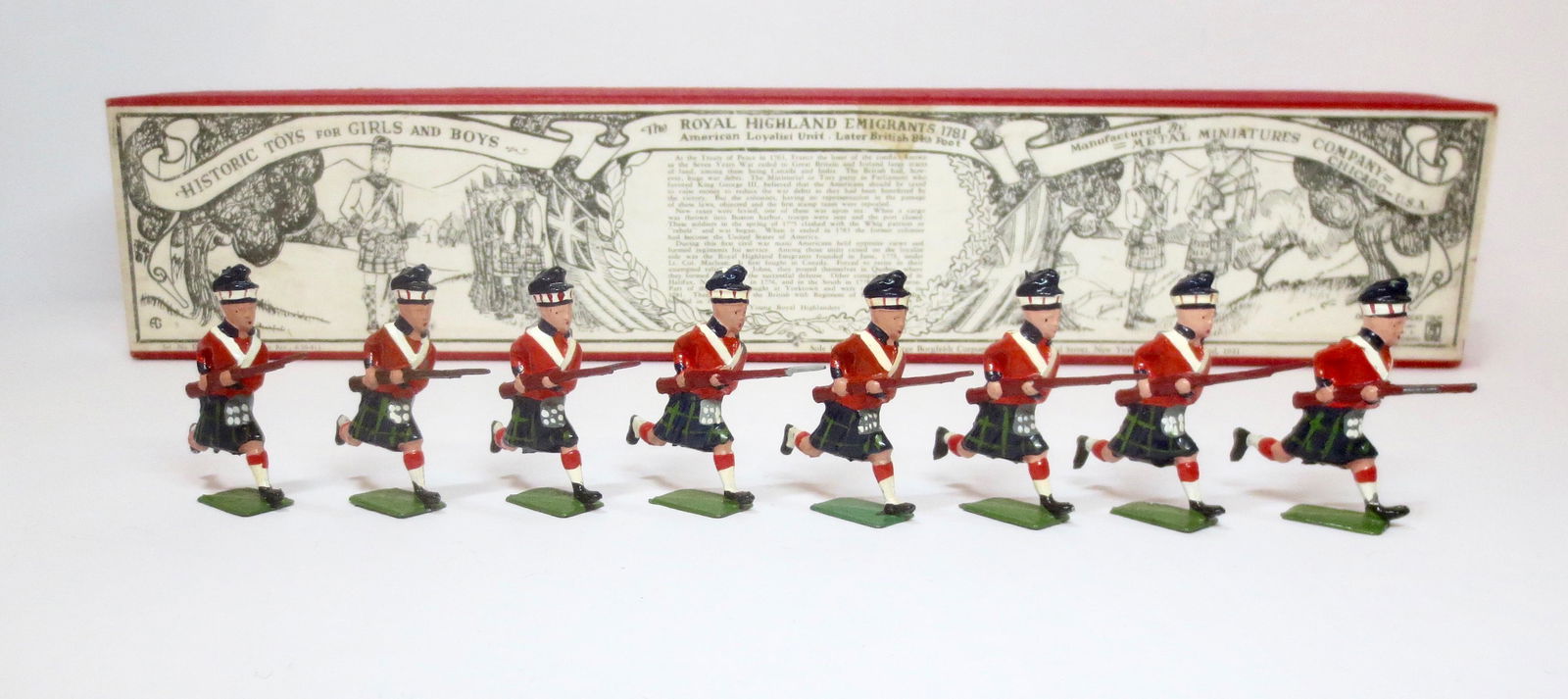 Jones #DA0062 British Loyal 17th Infantry: Royal Highland Emigrants of 1781. From the "Metal Miniatures" line. 8 pieces. Mint to Near mint condition (one missing bayonet), with original illustrated box that tells the story of this Highland Reg
