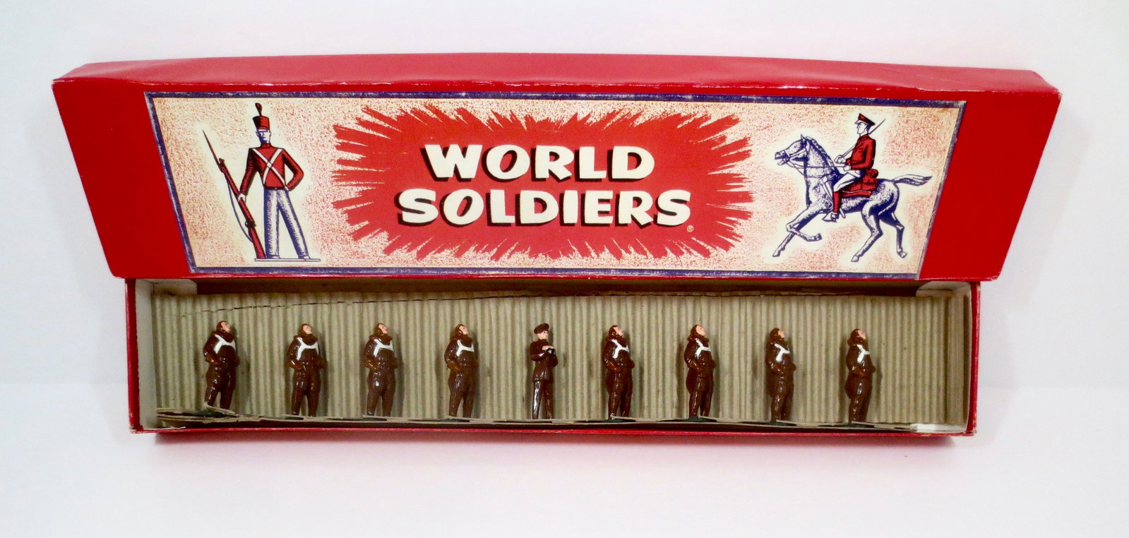 Jones 17th Pursuit Squadron of 1937: Officer with Binoculars and Pilots. 9 pieces. Near mint condition, in a reproduction "World Soldiers" illustrated label box. Box very good.