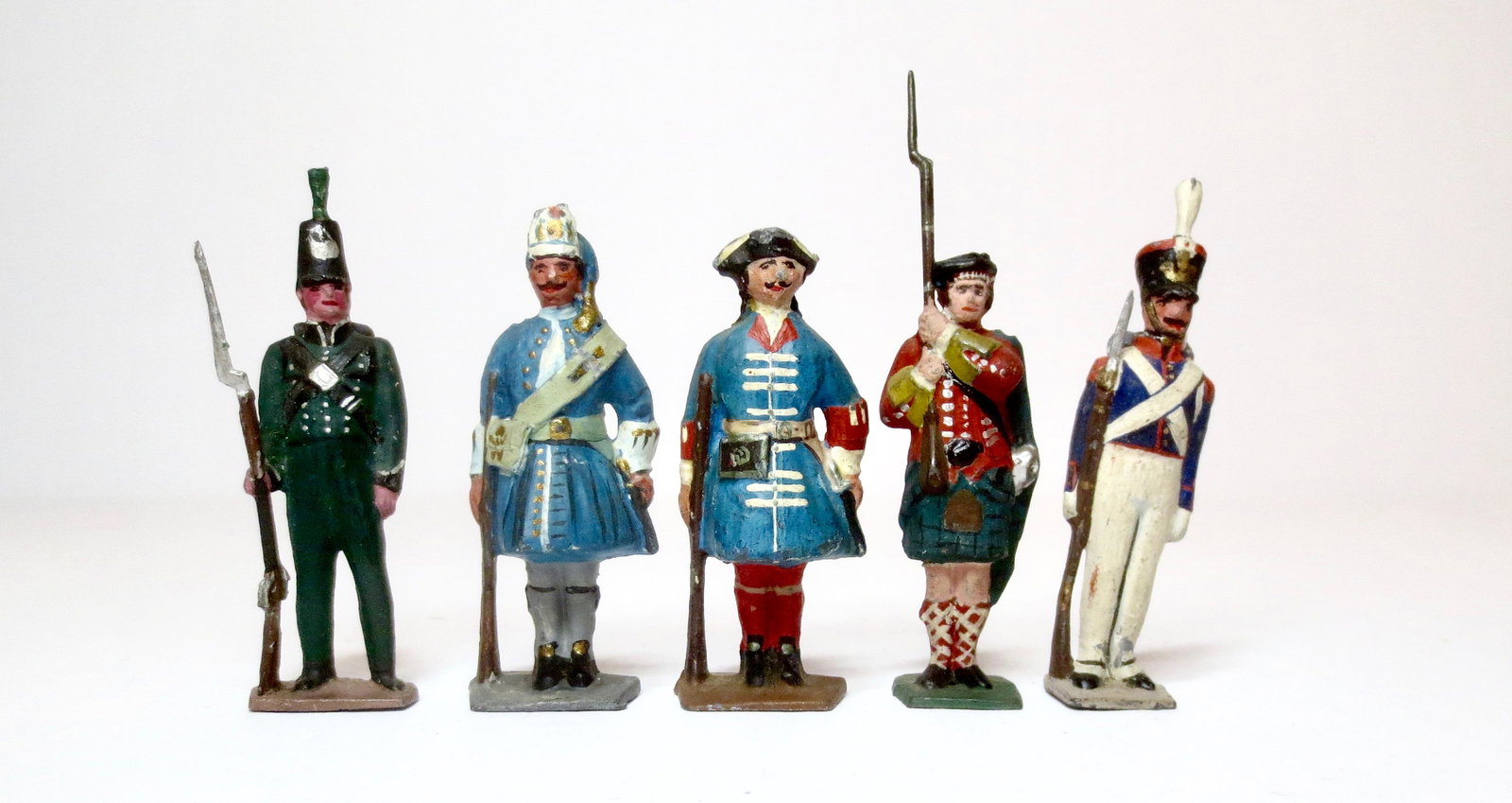 Jones - George Keester Special Paint Figures: Highly detailed and beautifully painted. 5 pieces. Excellent condition. Unboxed.