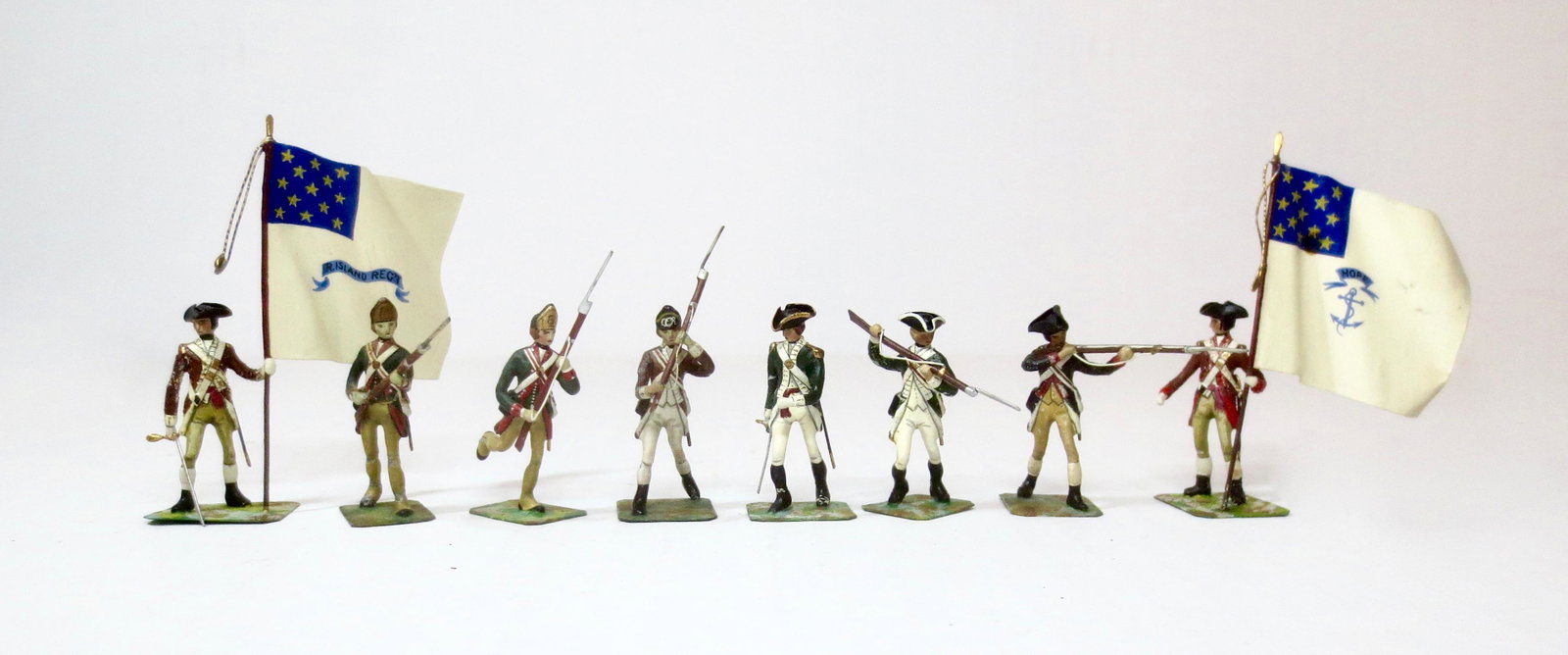 Stadden 40mm American Revolutionary War: Rhode Island Flag Bearers and Foot Soldiers. 8 pieces. Excellent to very good condition. Unboxed.