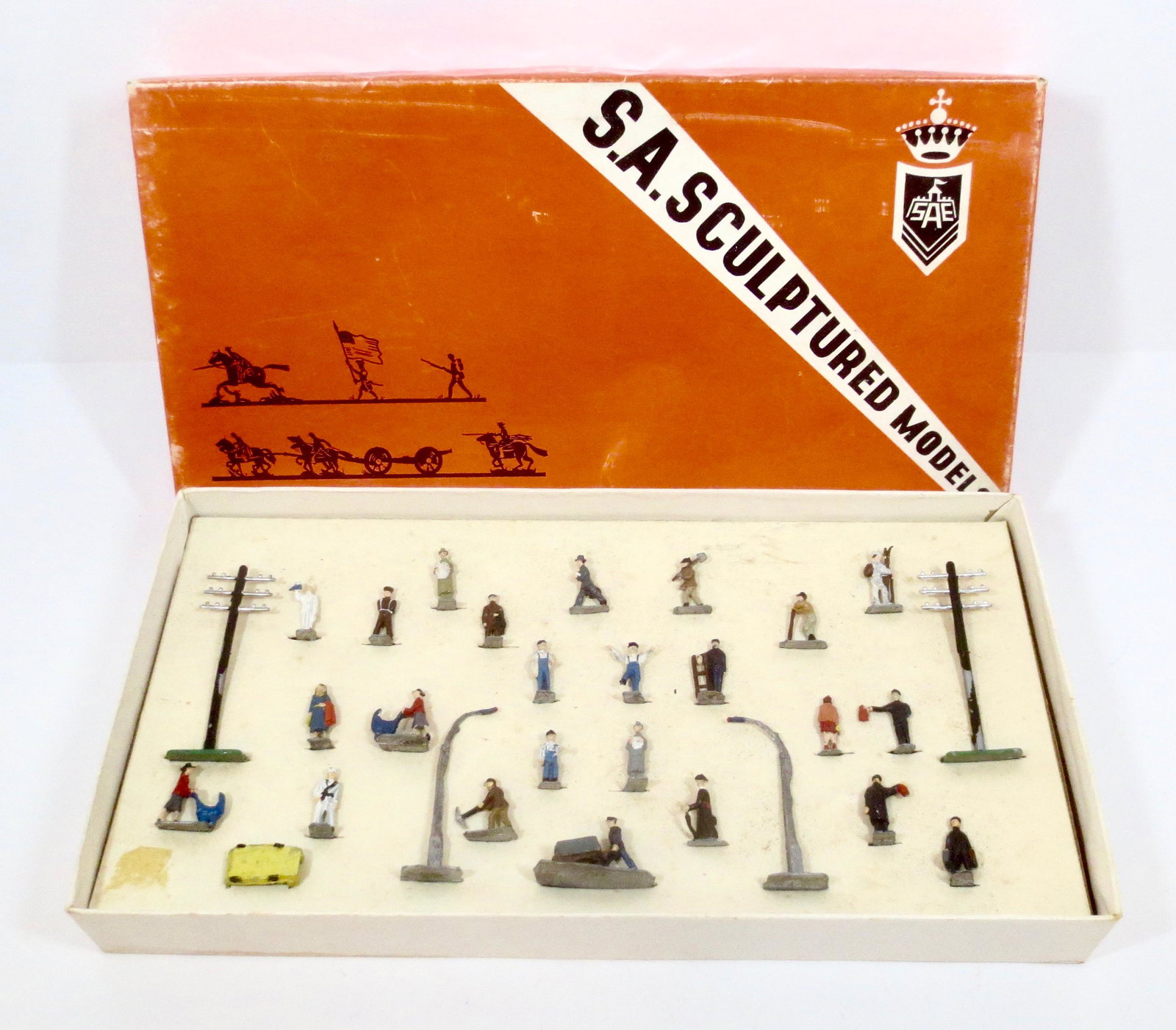 S.A.E #6001 Railway Set: Passengers, Rail Workmen, and Station Crew. OO Gauge. 28 pieces. Near mint condition. Box good (top paper coming loose).