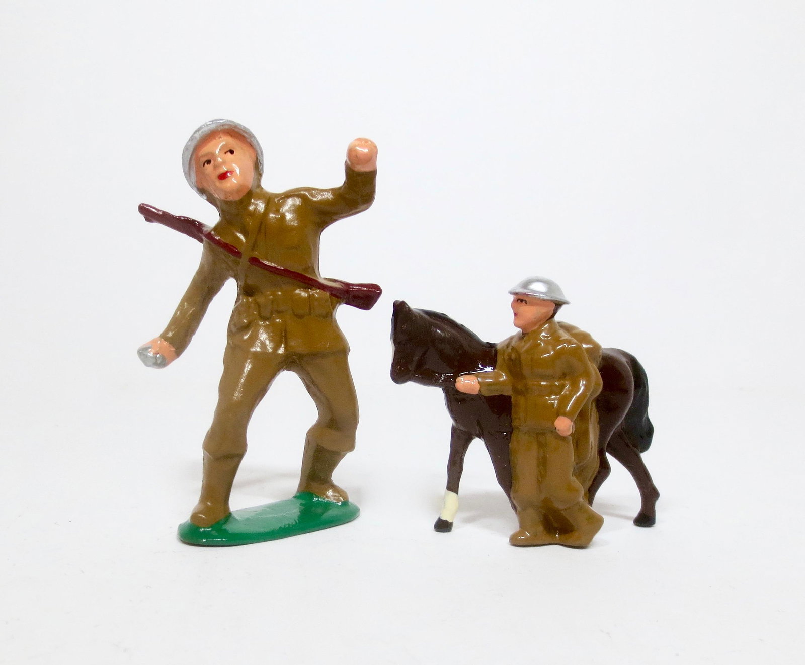 Eccles Dimestore Soldiers: Eccles production figures from the Barclay molds. Grenade thrower is signed and numbered by Eccles as the first in the production of this figure. Both in mint condition. Unboxed.
