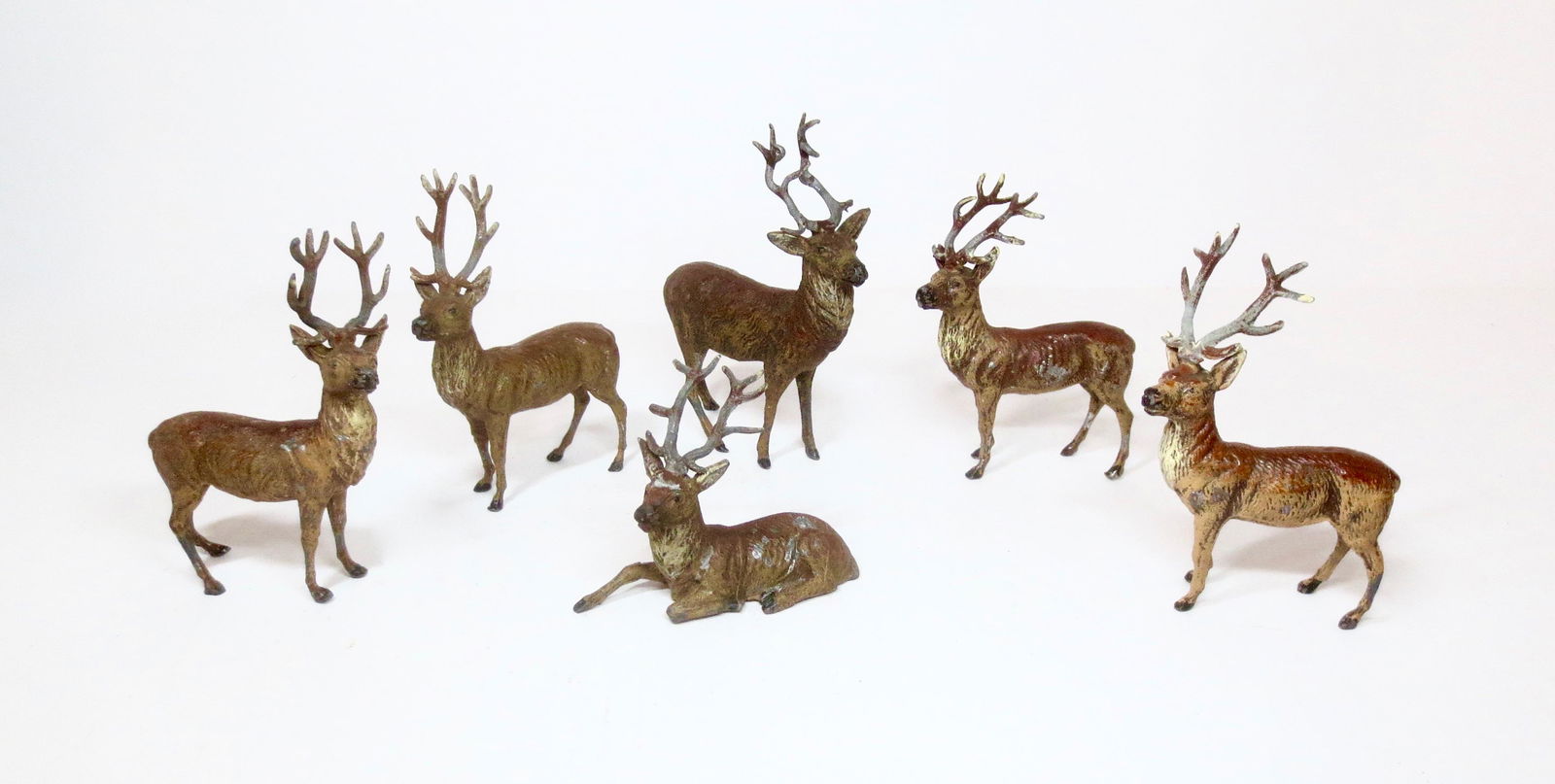 Heyde or Similar Herd of Deer: Measure 65mm-120mm tall. 6 pieces. Excellent to very good condition. Unboxed.