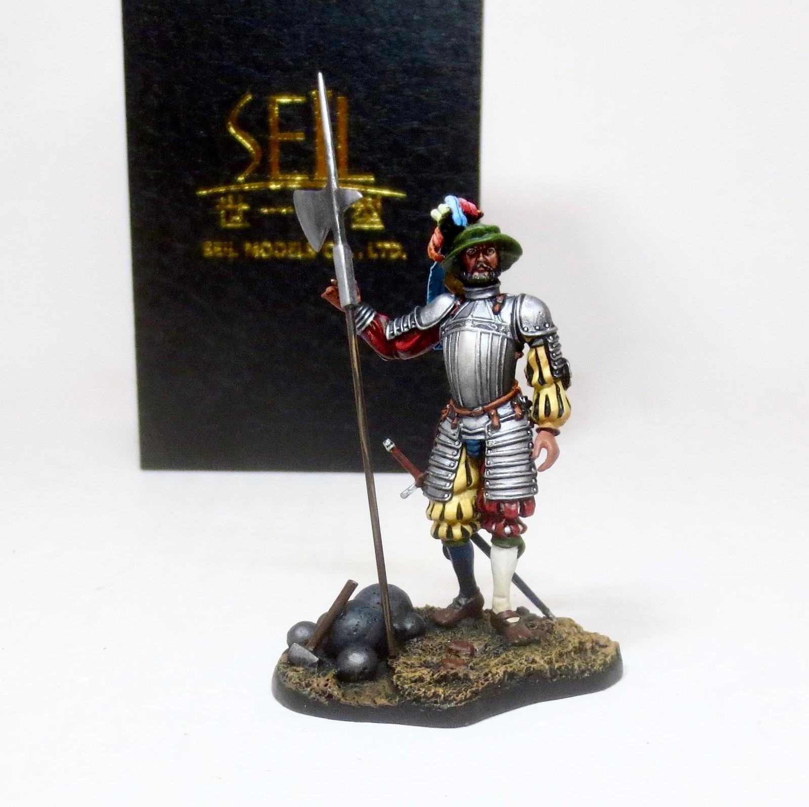 SEIL Warrior in Armor with Pike: Scarce figures, only in production for a short time. High quality, comparable to Russian Studios. 60mm. Mint condition in original box. Box excellent.