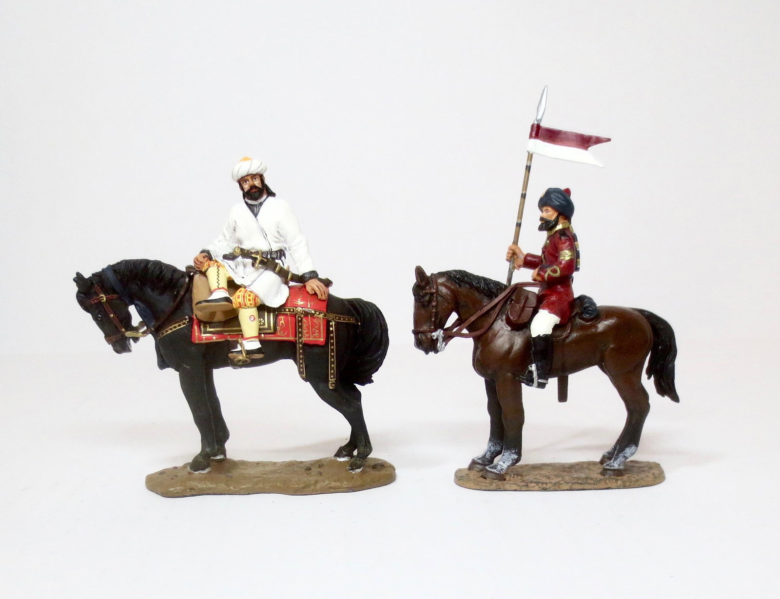 Del Prado Mameluke Officer & Bengal Lancer: 2 pieces. Near mint condition. Unboxed.
